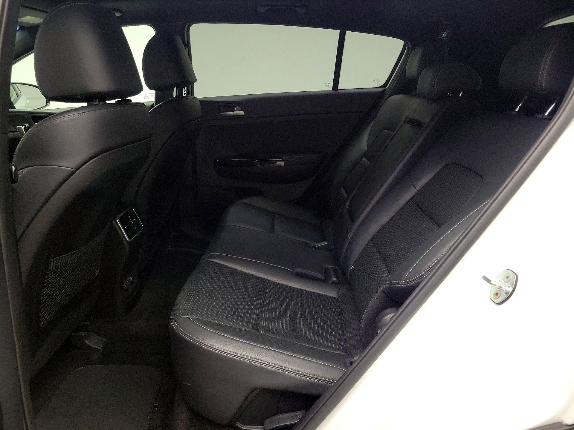 Thumbnail: 2021 Kia Sportage - 20