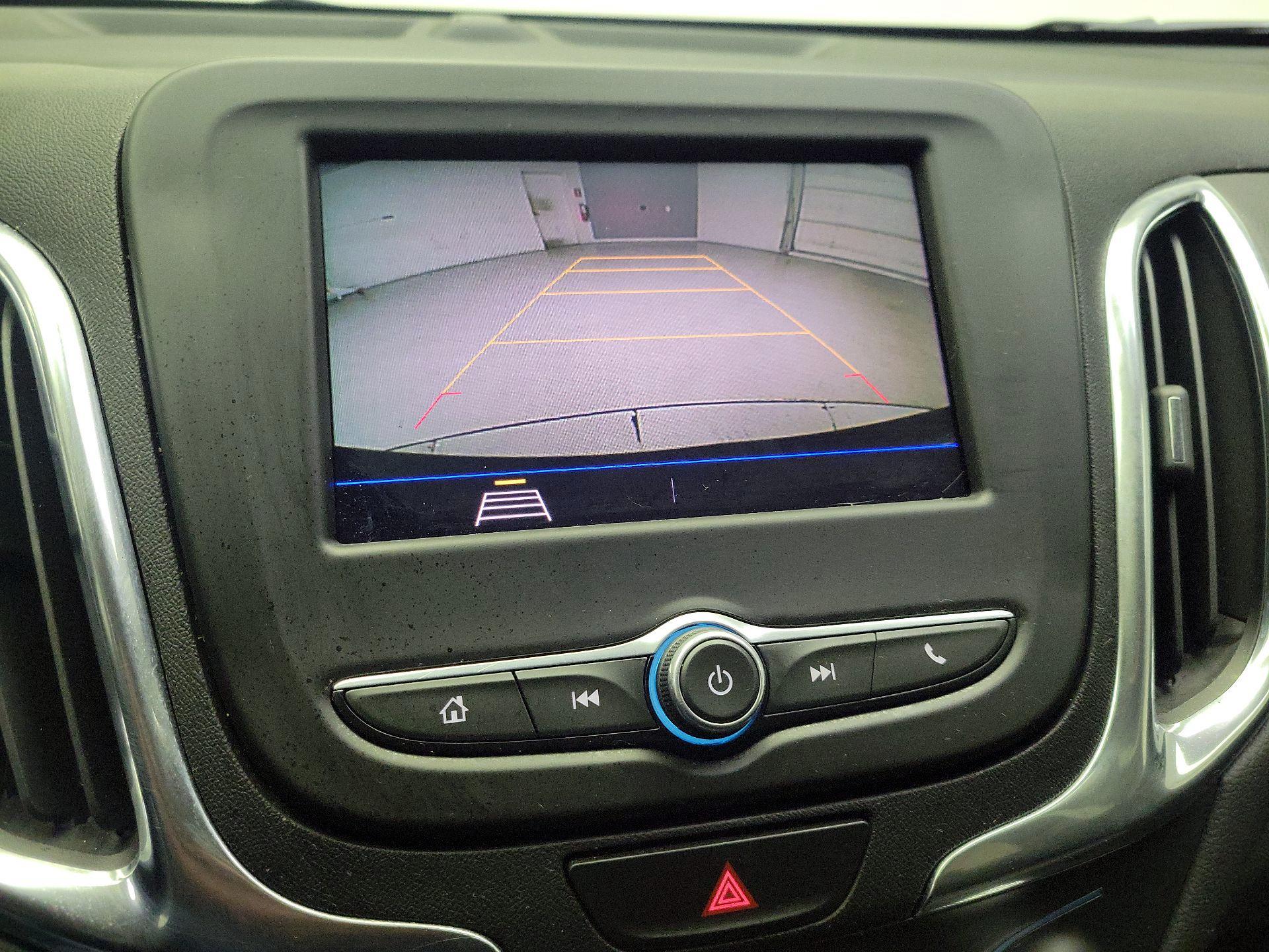 Thumbnail: 2021 Chevrolet Equinox - 14