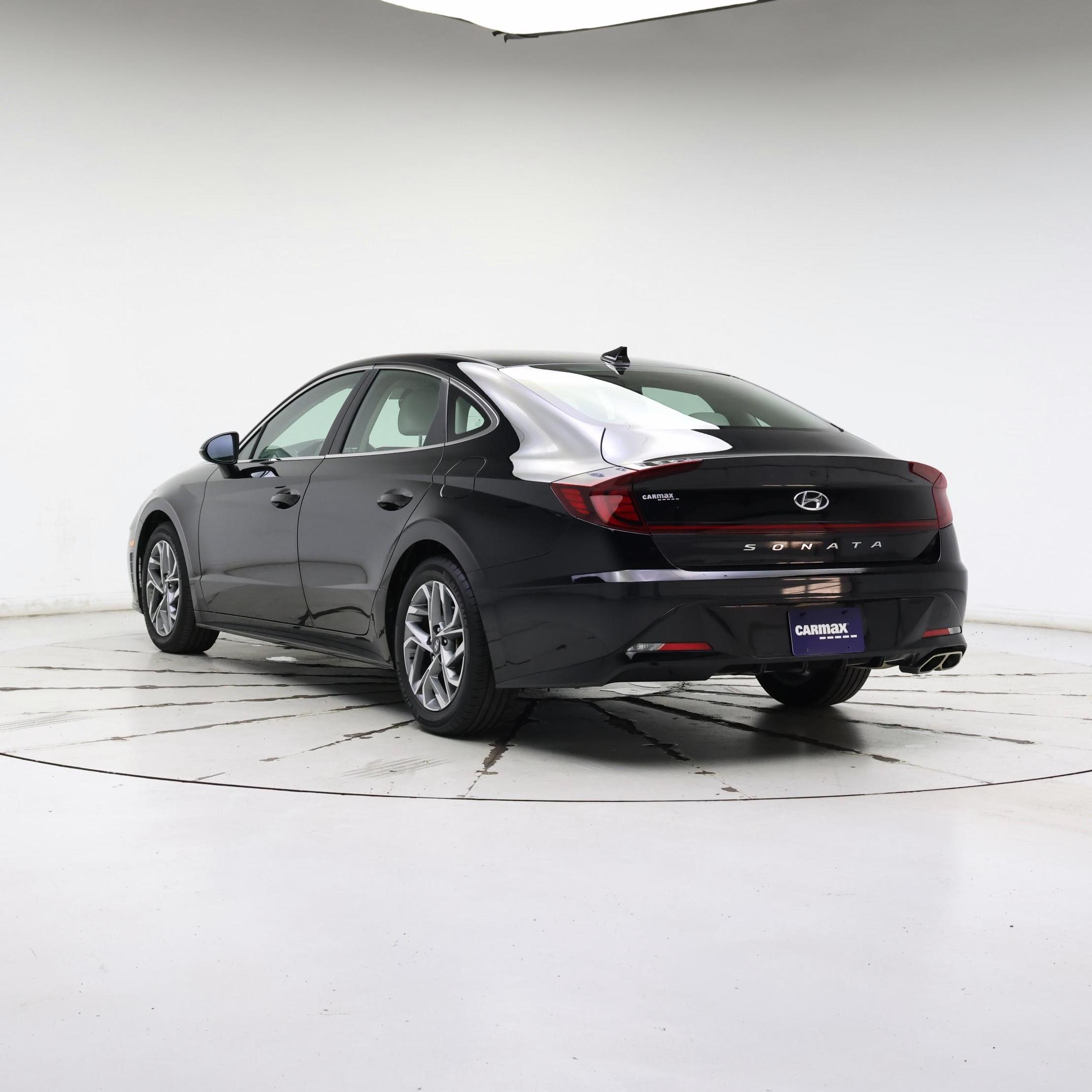 Thumbnail: 2023 Hyundai Sonata - 2