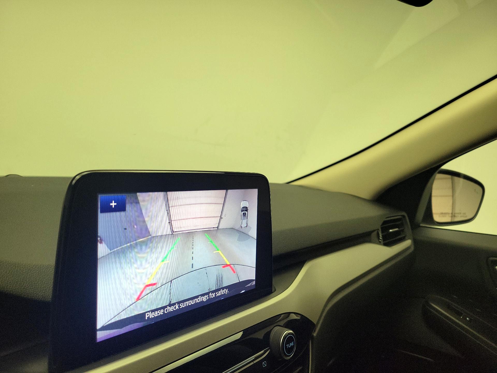 Thumbnail: 2020 Ford Escape - 14