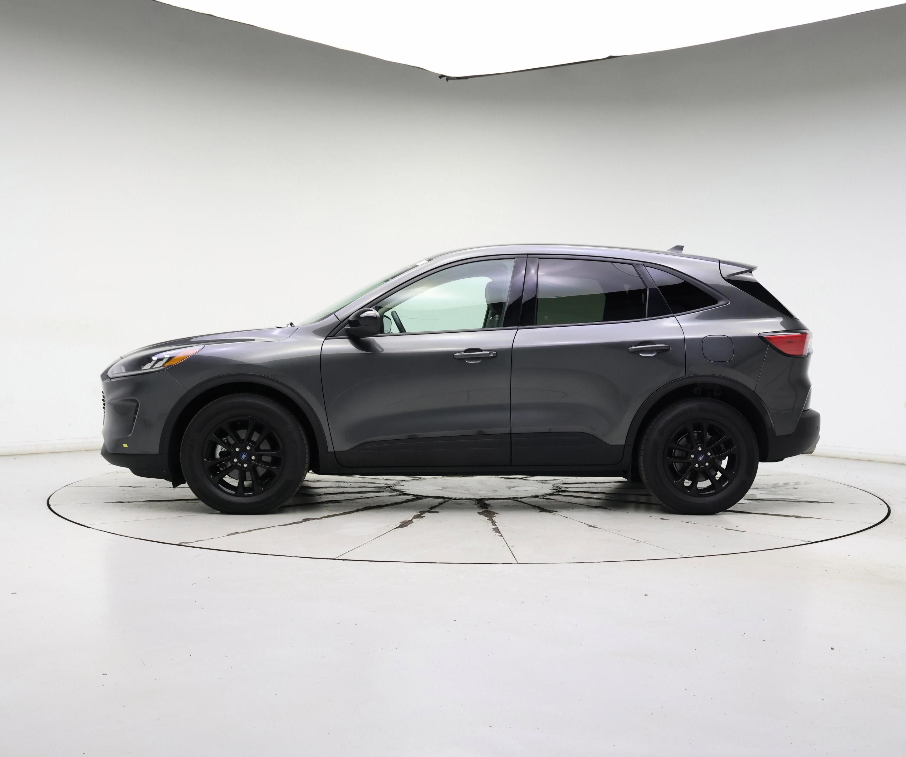 Thumbnail: 2020 Ford Escape - 3