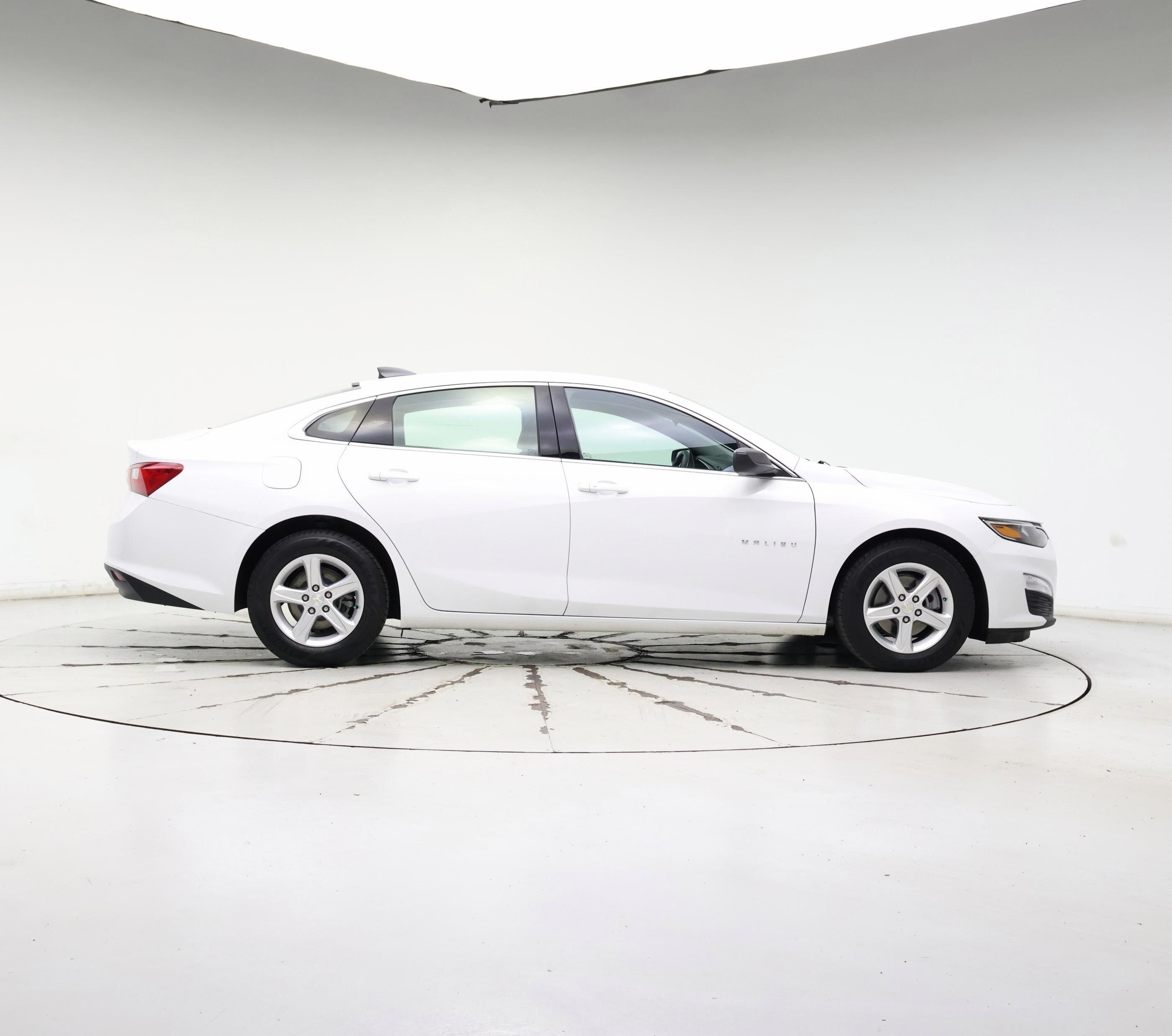 Thumbnail: 2022 Chevrolet Malibu - 7