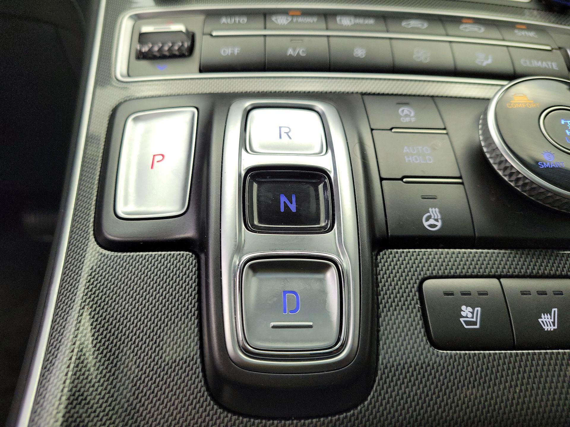 Thumbnail: 2023 Hyundai Santa Fe - 18