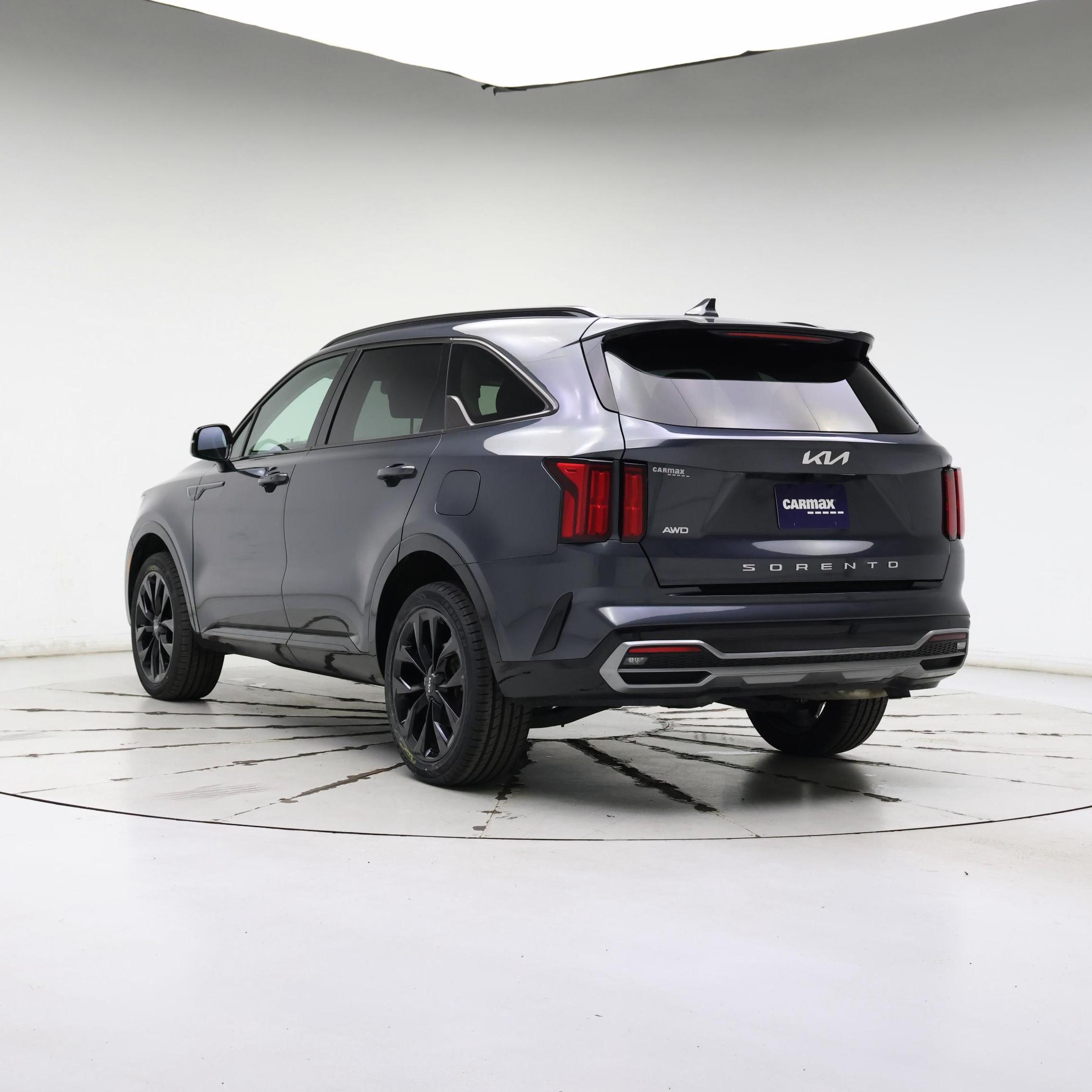 Thumbnail: 2022 Kia Sorento - 2