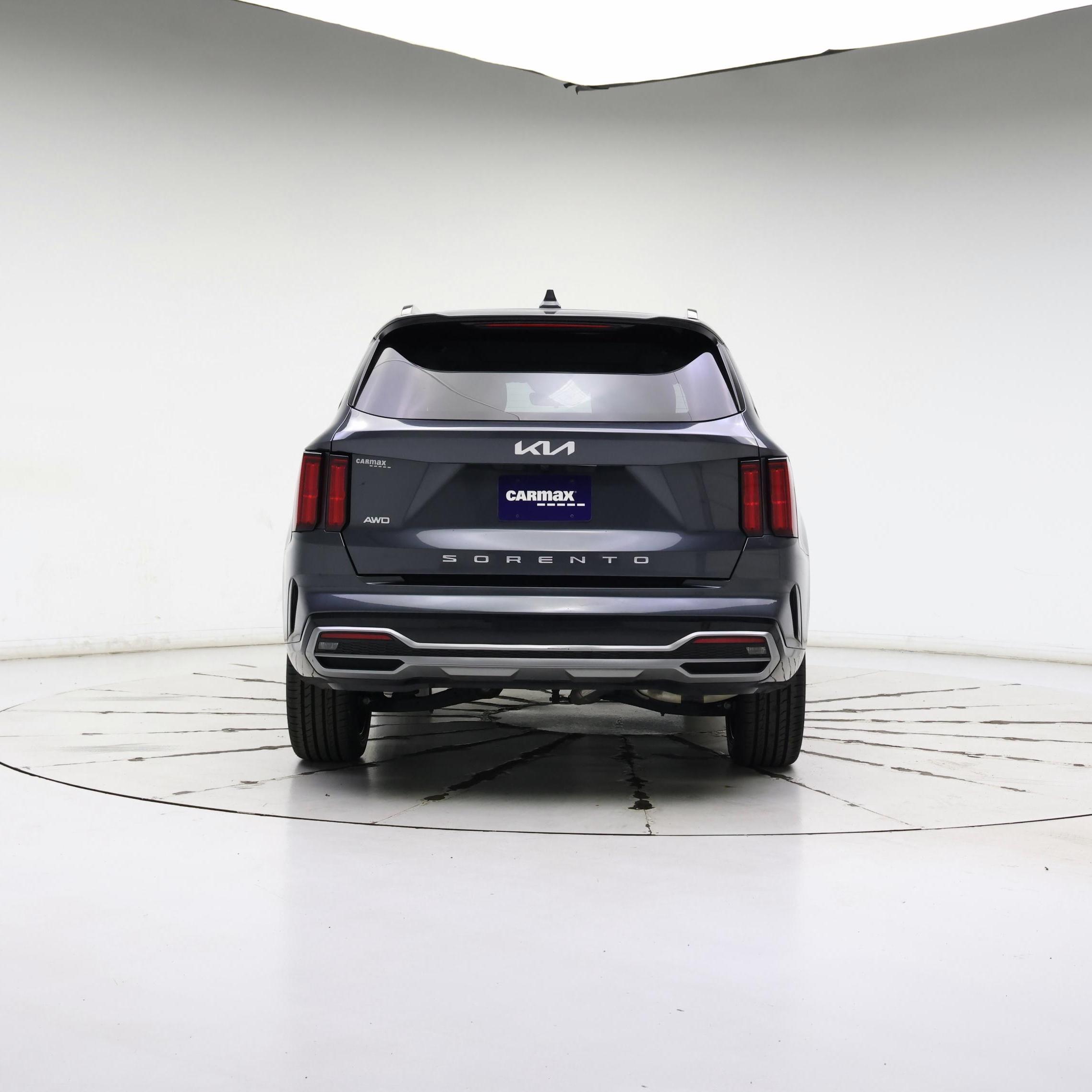 Thumbnail: 2022 Kia Sorento - 6