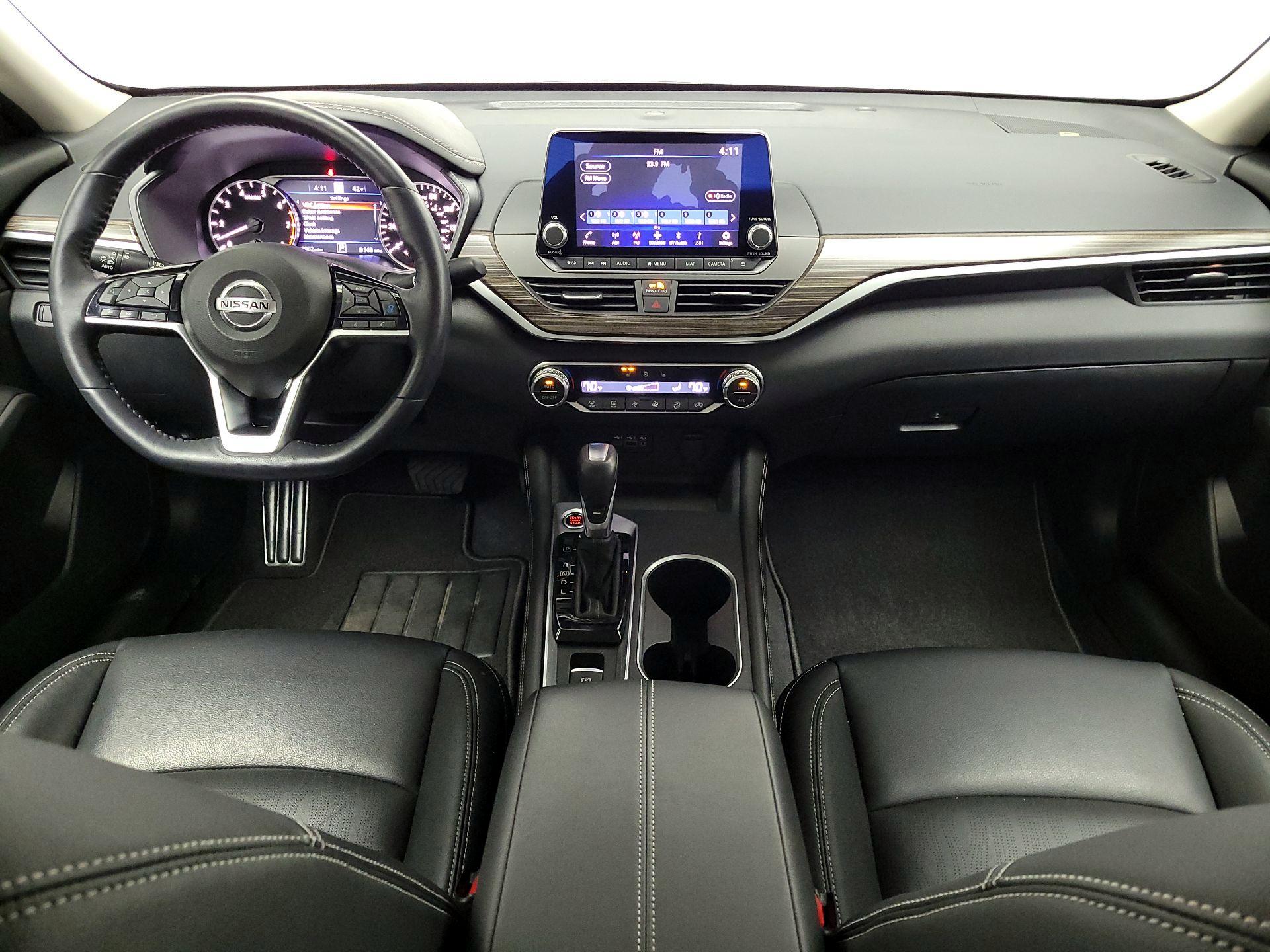 Thumbnail: 2019 Nissan Altima - 9