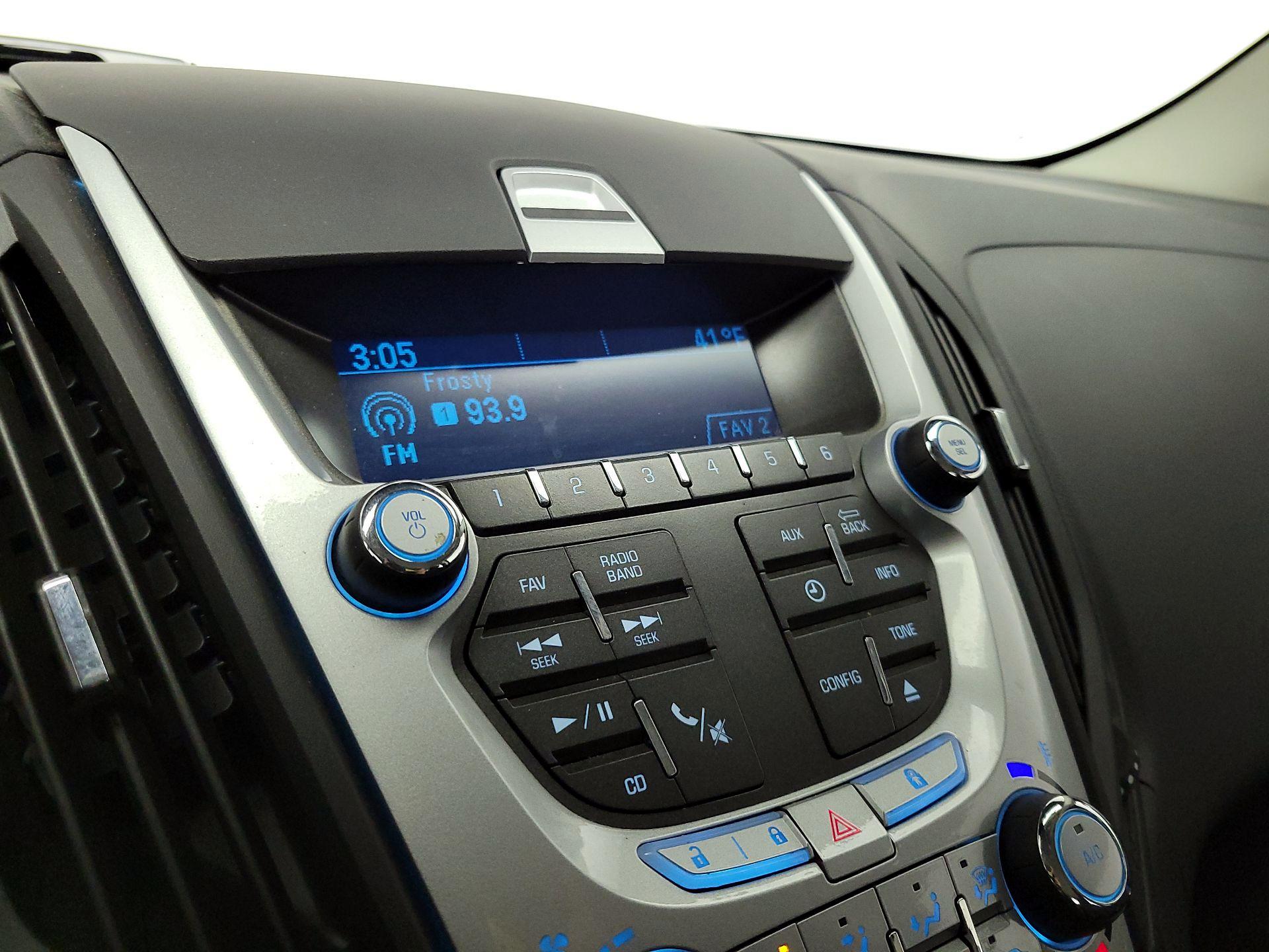 Thumbnail: 2015 Chevrolet Equinox - 13