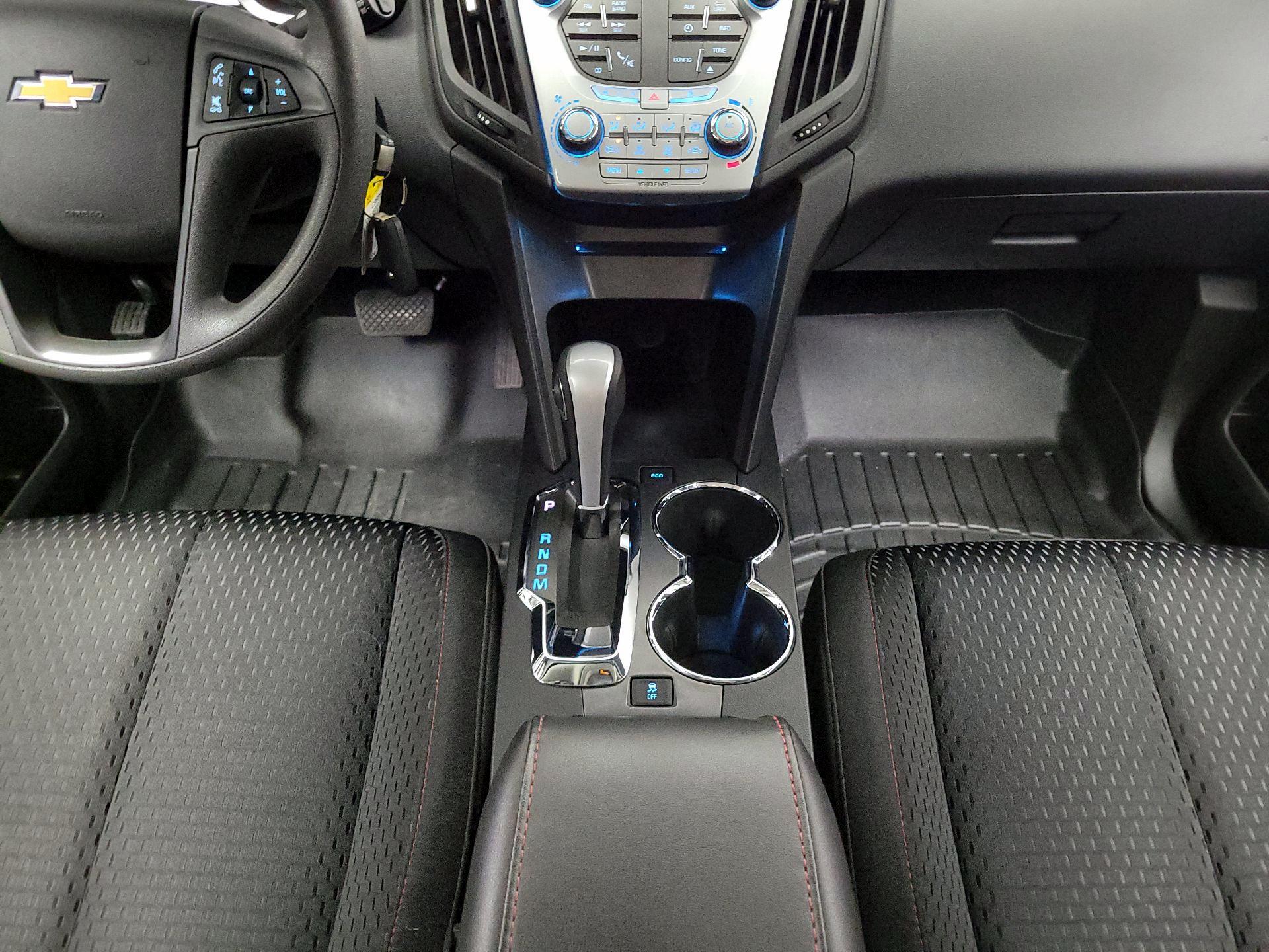 Thumbnail: 2015 Chevrolet Equinox - 15