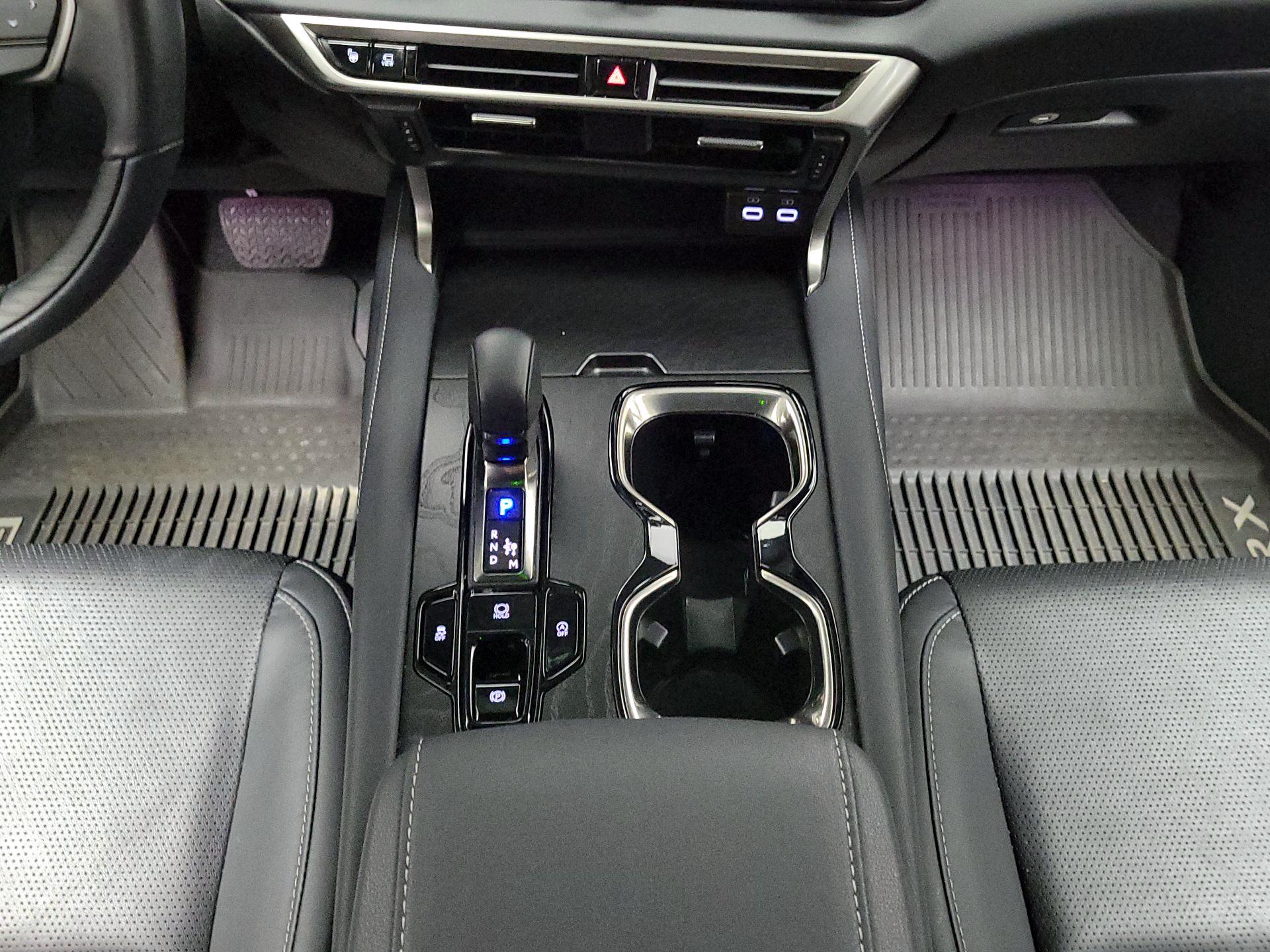 Thumbnail: 2024 Lexus RX - 17