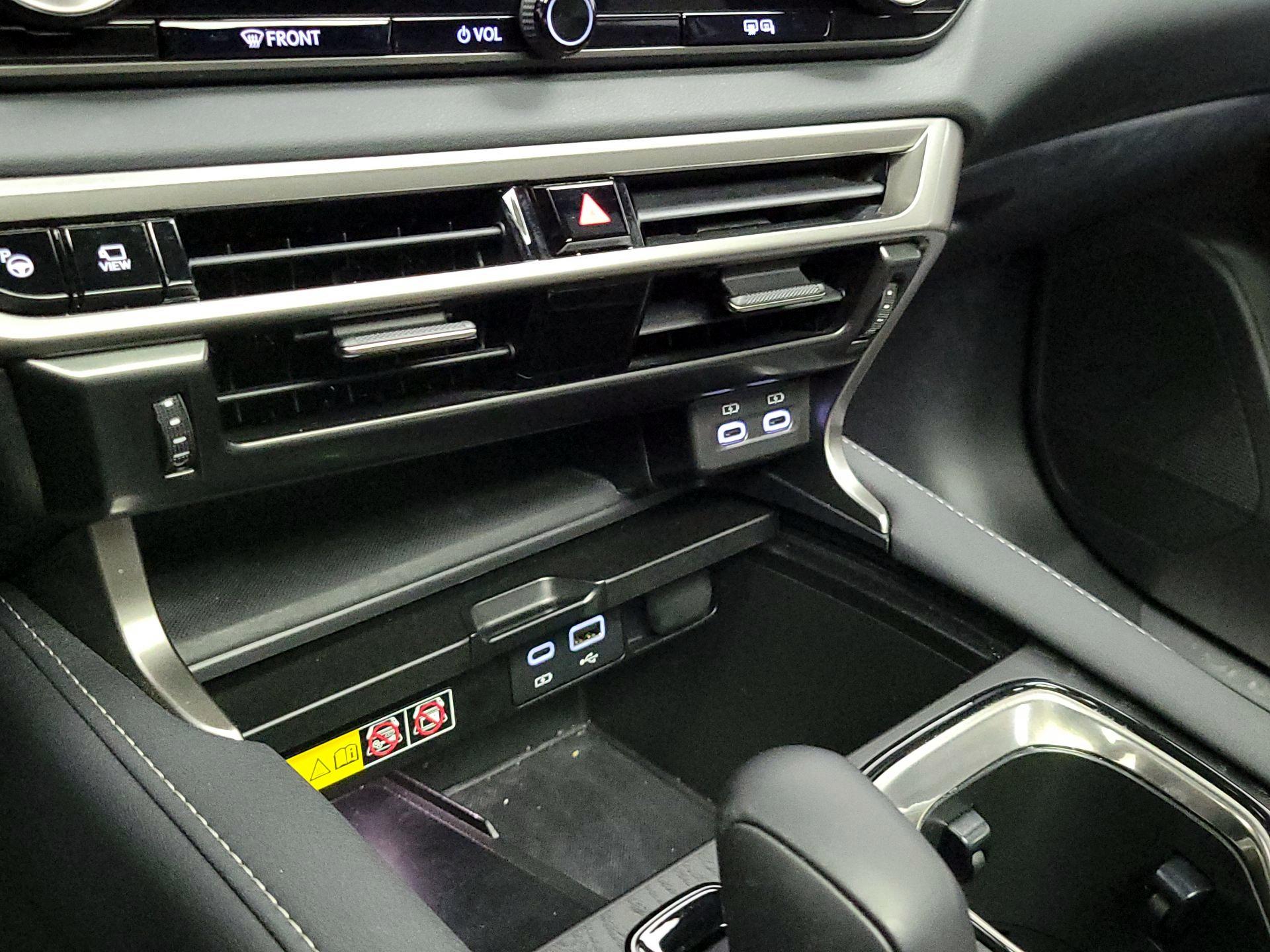 Thumbnail: 2024 Lexus RX - 18