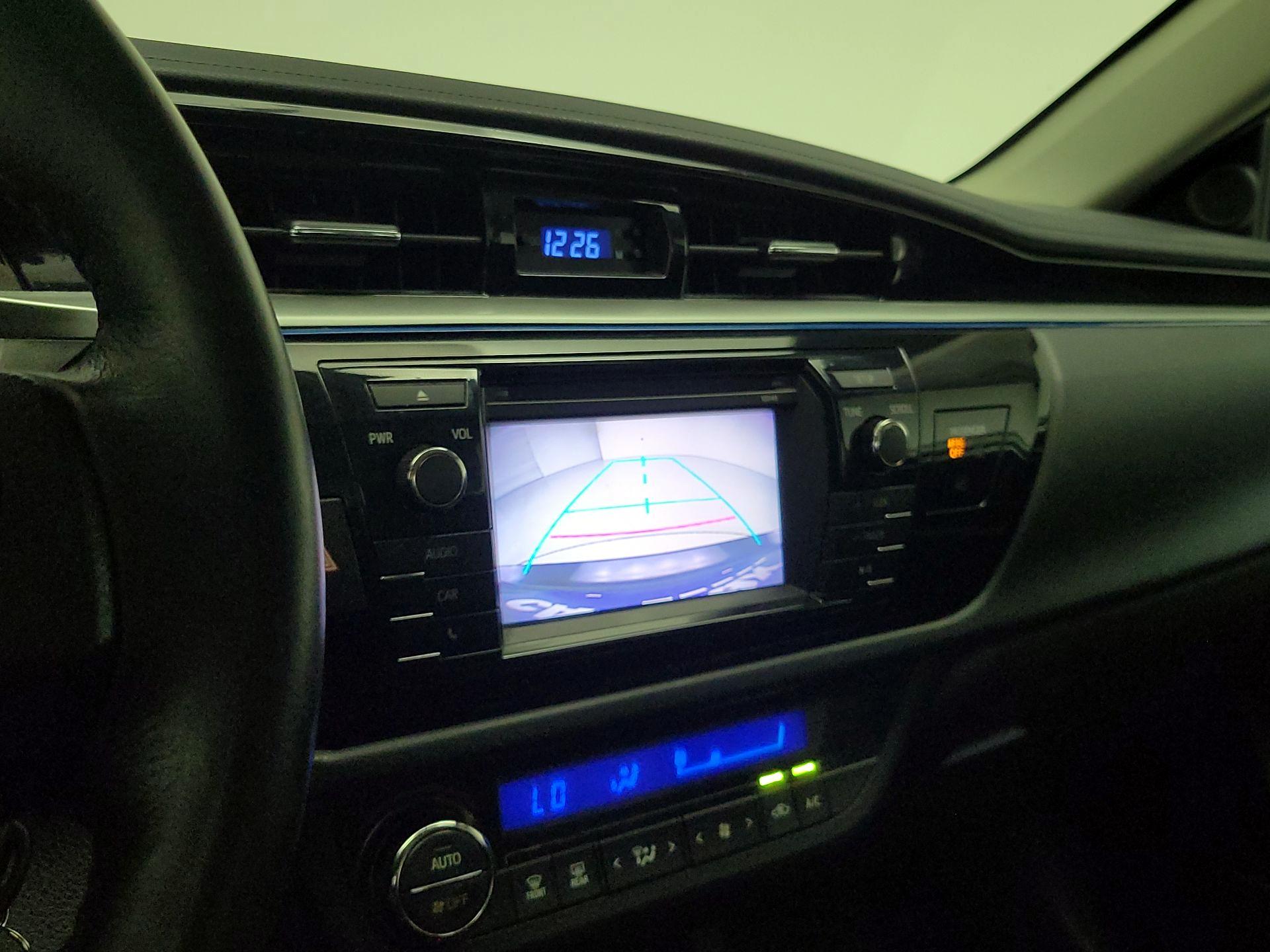 Thumbnail: 2015 Toyota Corolla - 14