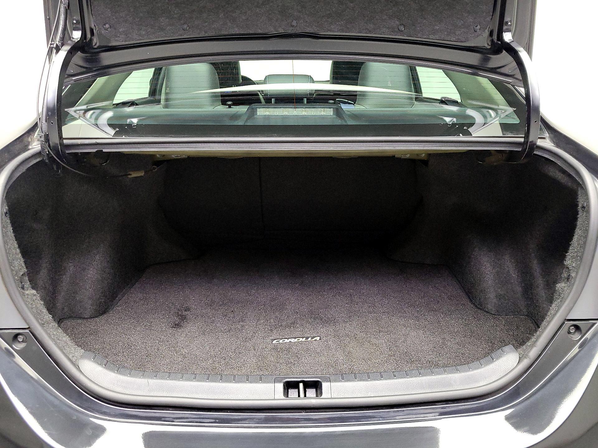 Thumbnail: 2015 Toyota Corolla - 20