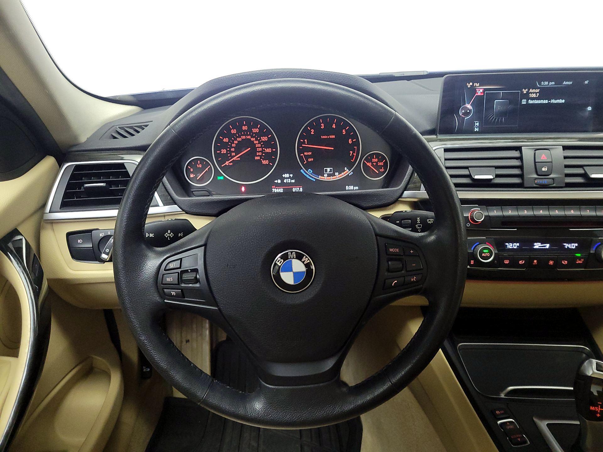 Thumbnail: 2016 BMW 3 Series - 10