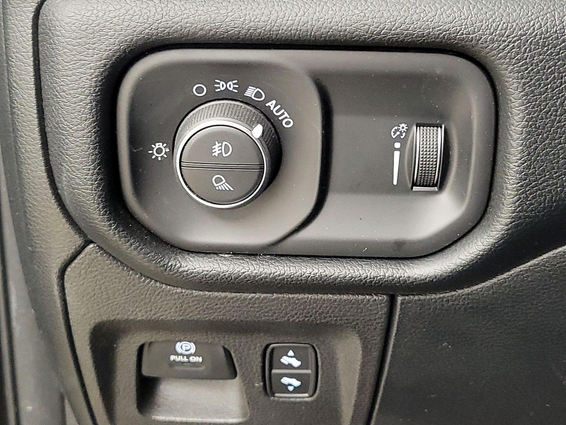 Thumbnail: 2021 RAM 1500 - 13