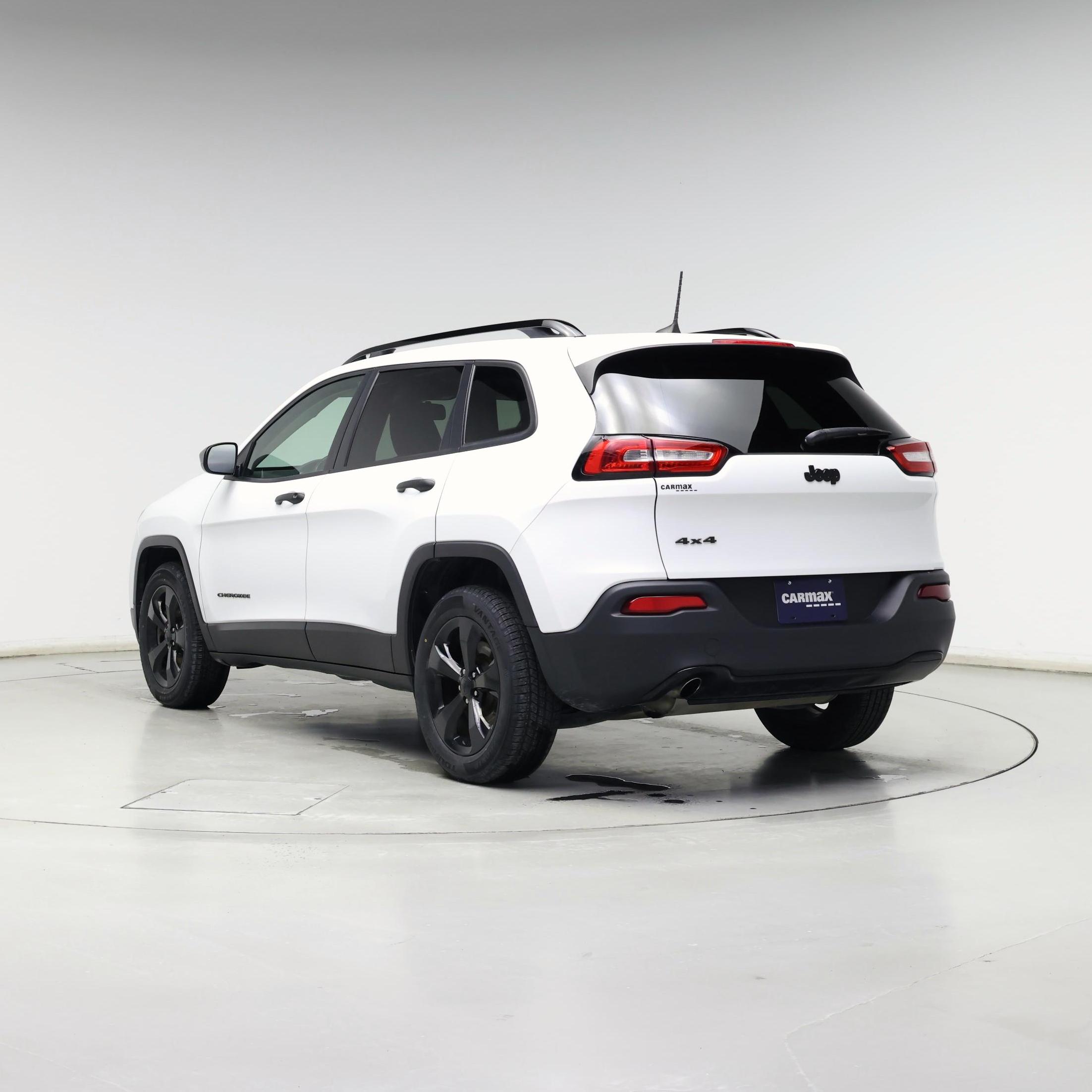 Thumbnail: 2017 Jeep Cherokee - 2