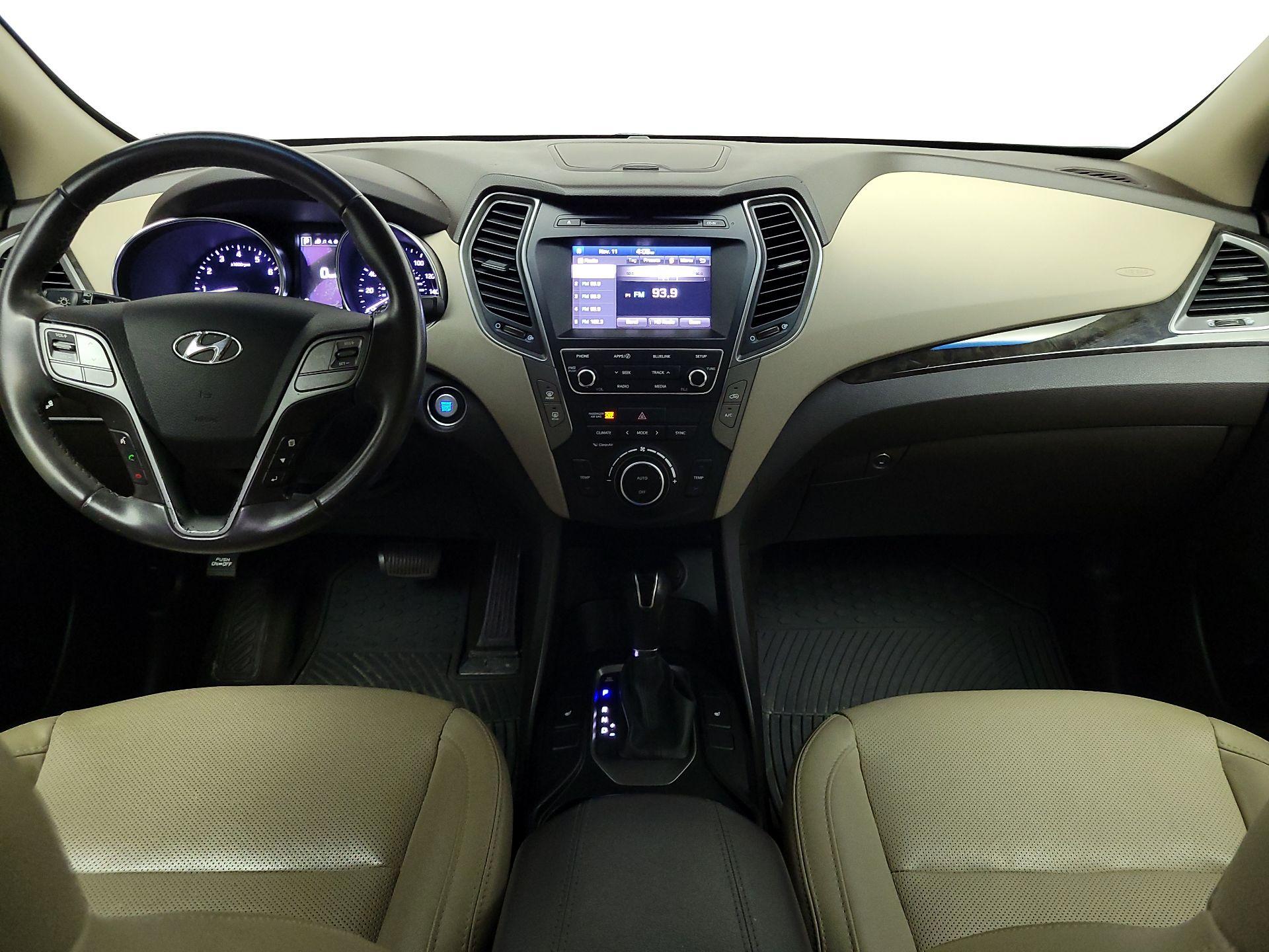 Thumbnail: 2017 Hyundai Santa Fe - 9