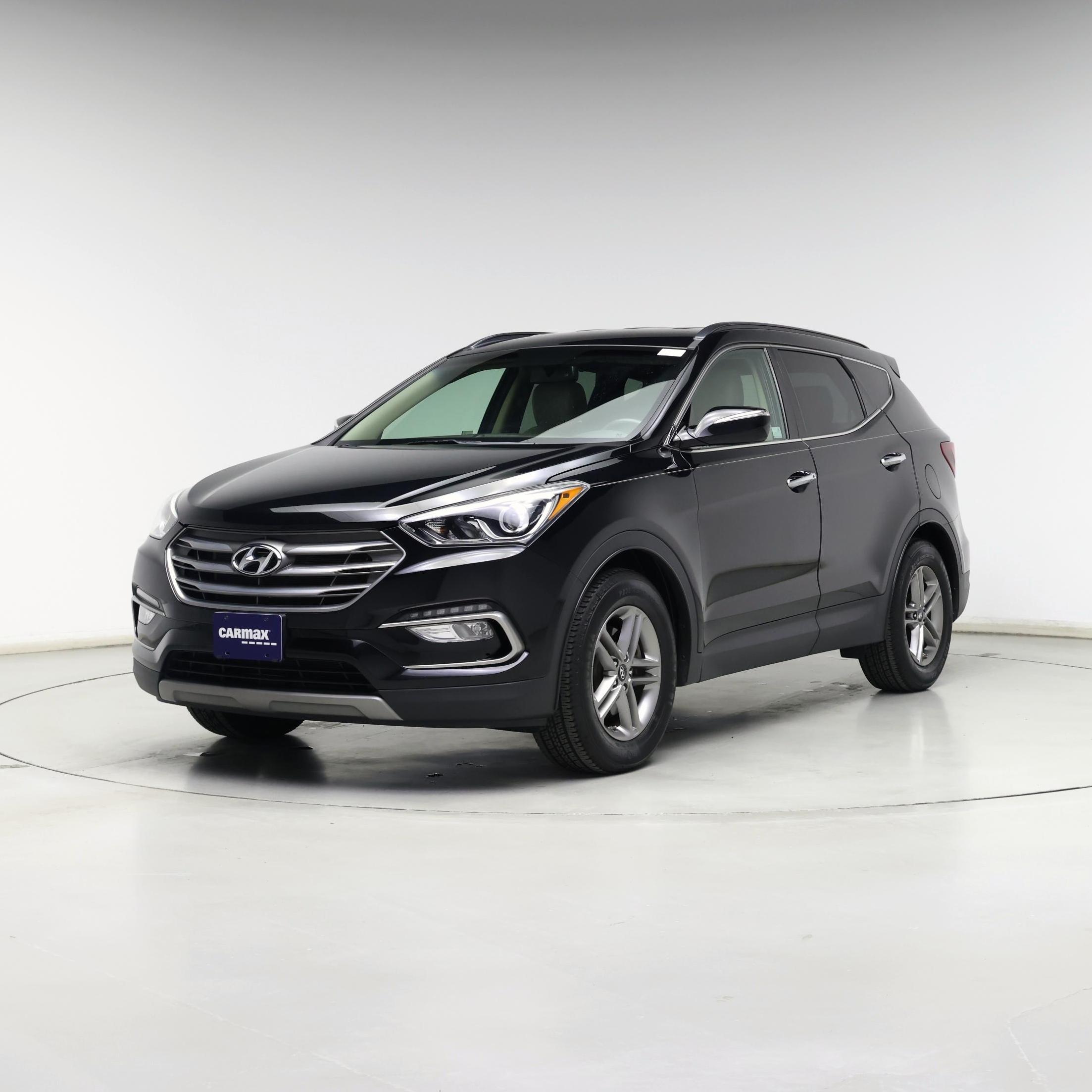 Thumbnail: 2017 Hyundai Santa Fe - 4