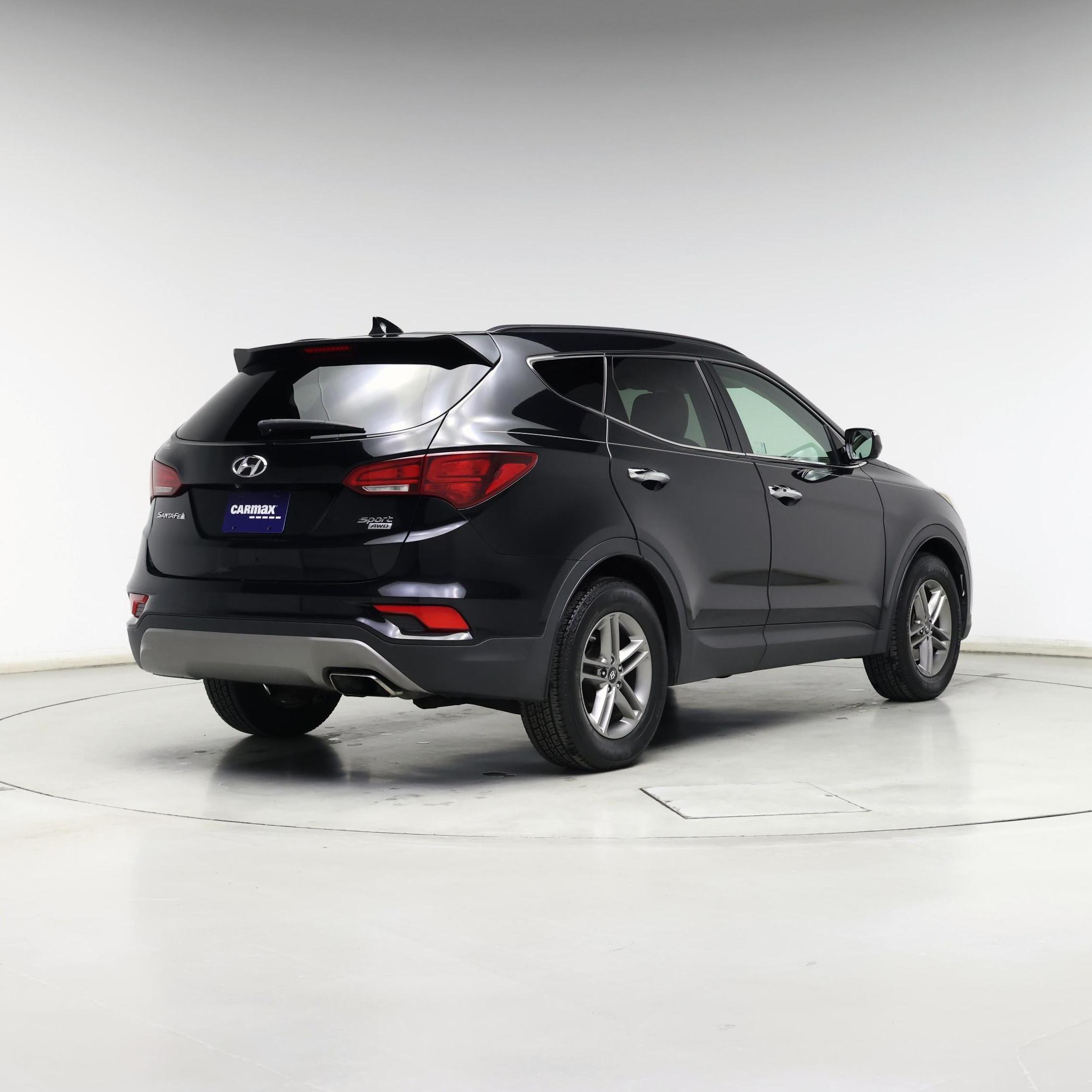 Thumbnail: 2017 Hyundai Santa Fe - 8
