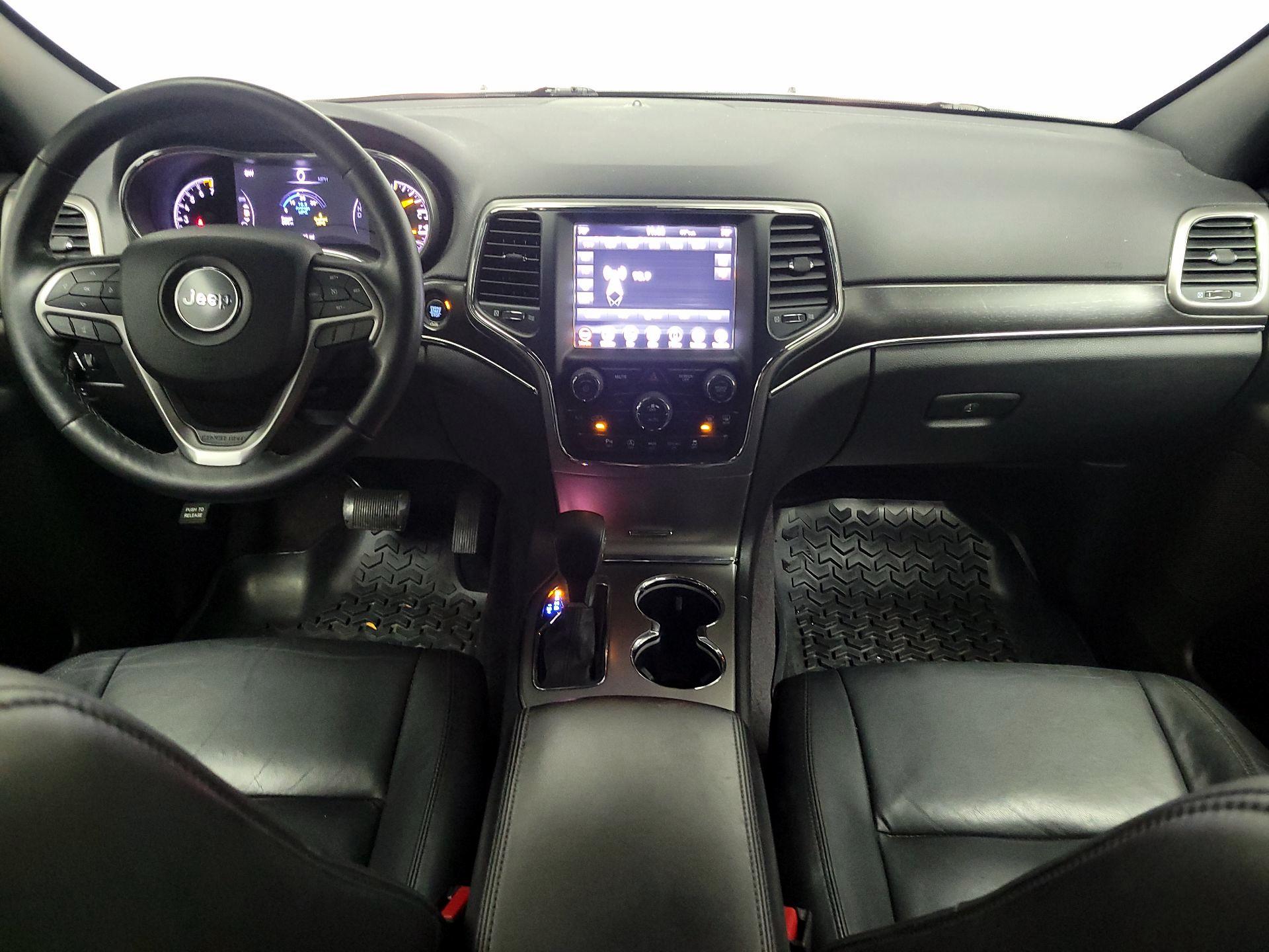 Thumbnail: 2018 Jeep Grand Cherokee - 9