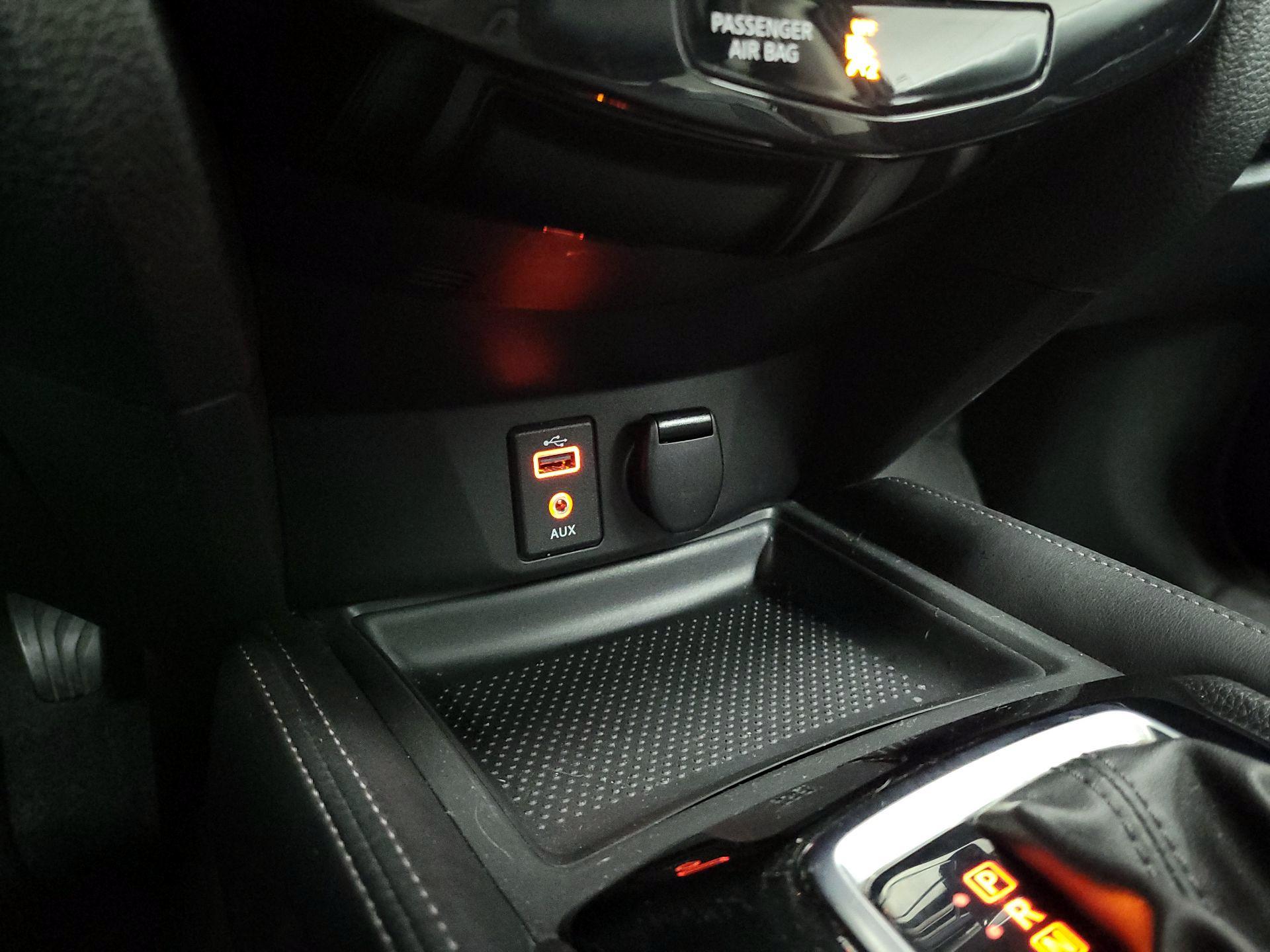 Thumbnail: 2017 Nissan Rogue - 19