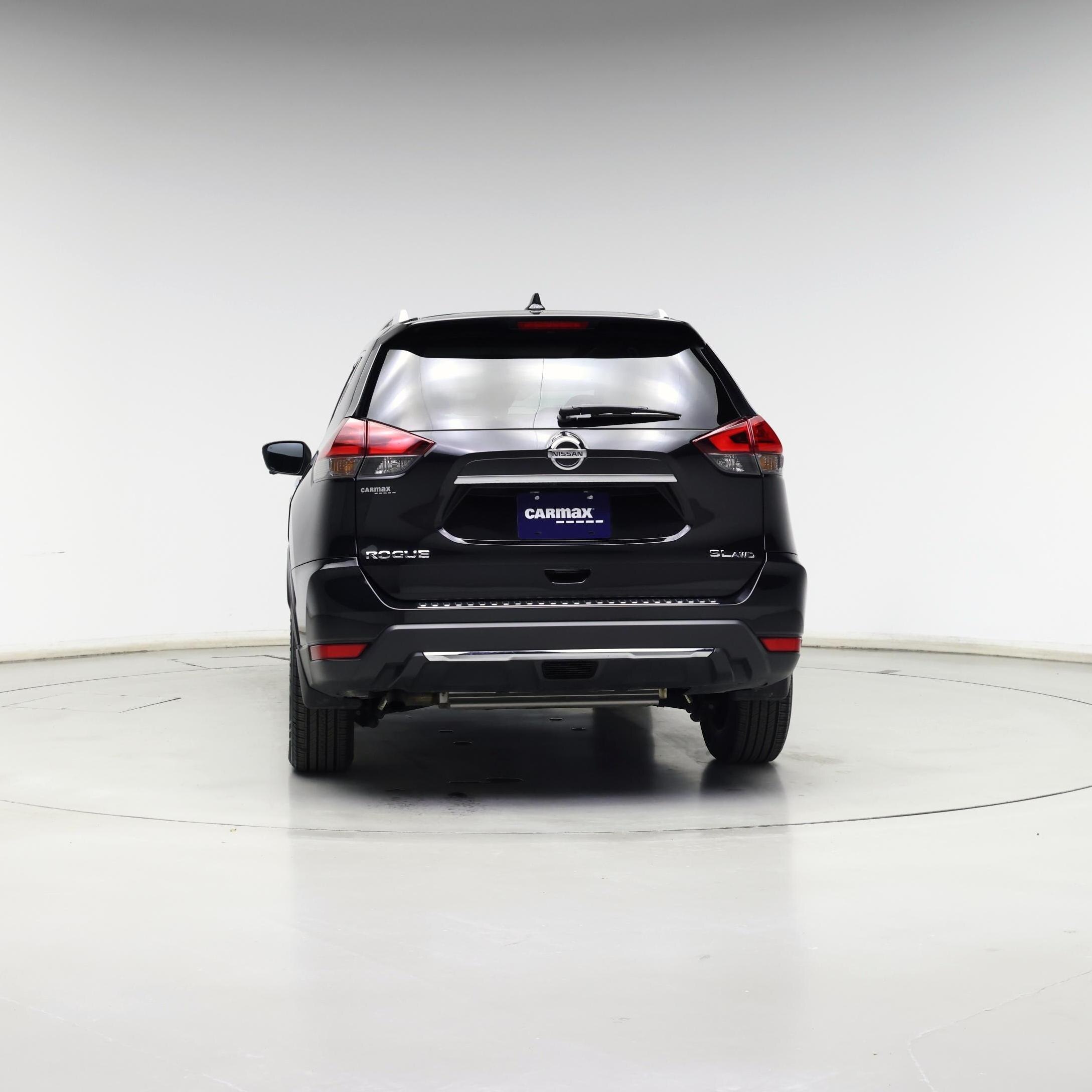 Thumbnail: 2017 Nissan Rogue - 6