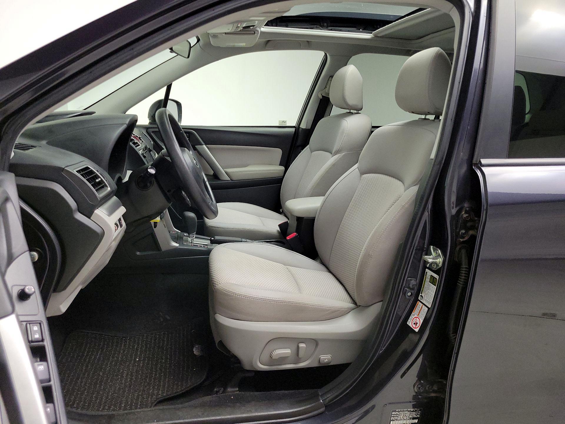 Thumbnail: 2016 Subaru Forester - 11