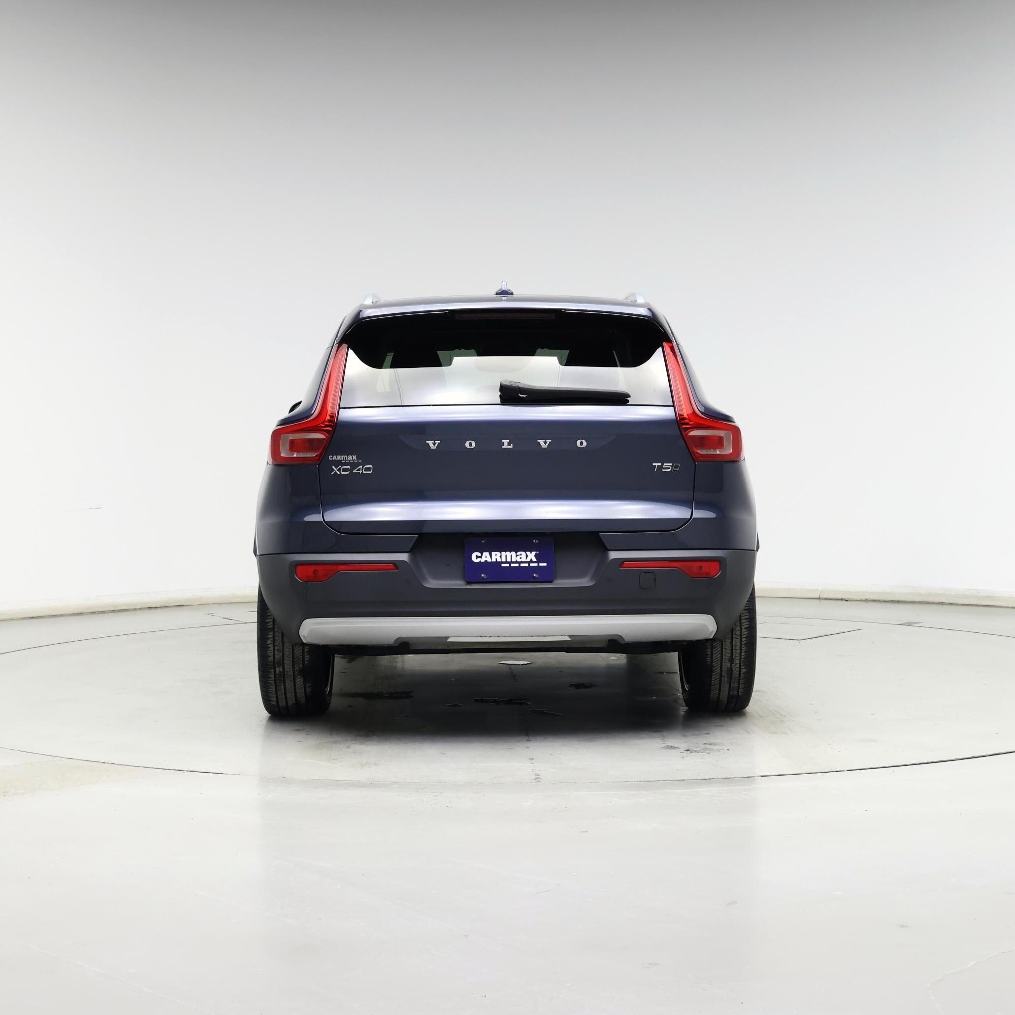 Thumbnail: 2022 Volvo XC40 - 6