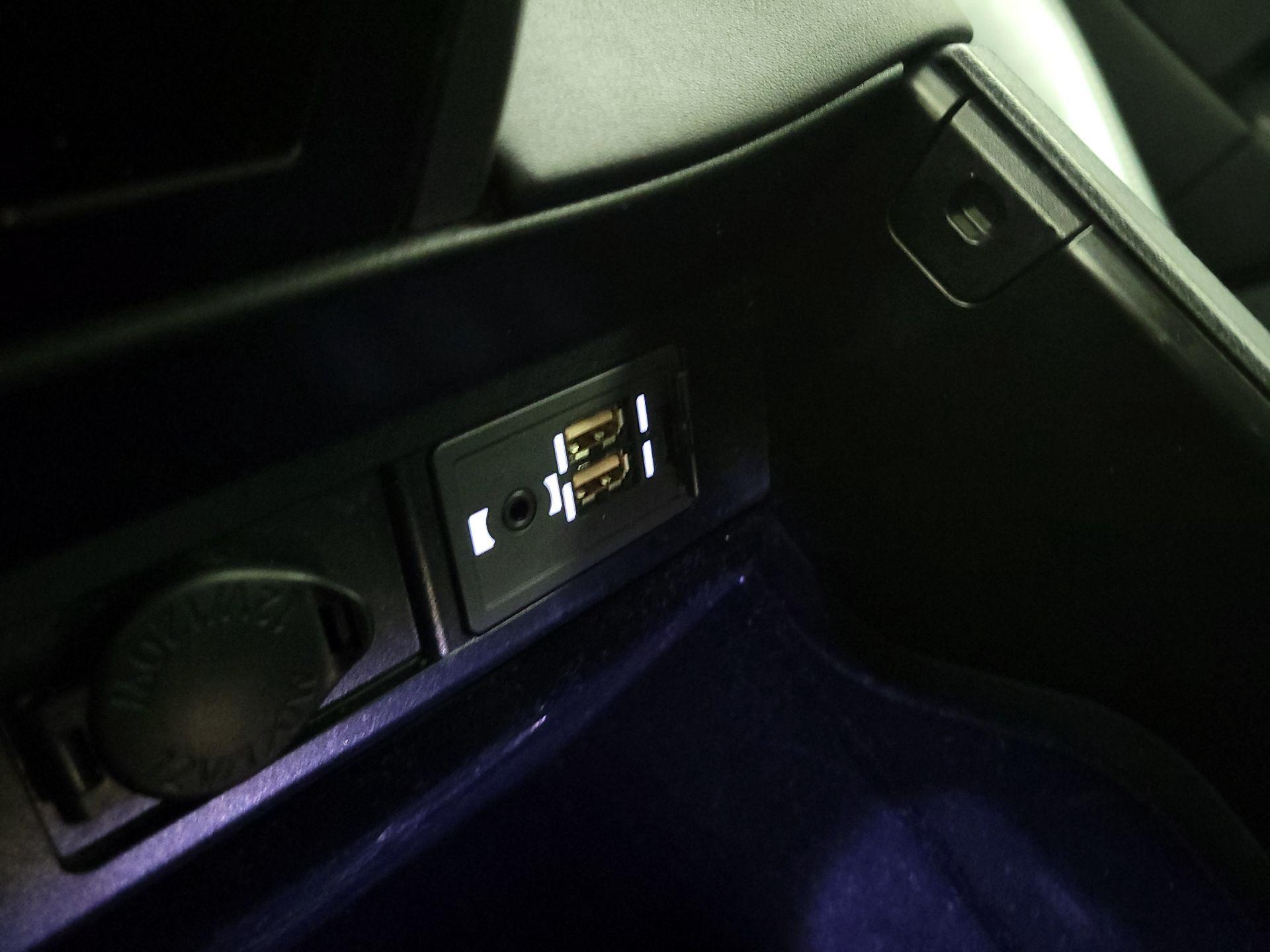 Thumbnail: 2017 Lexus RX - 19