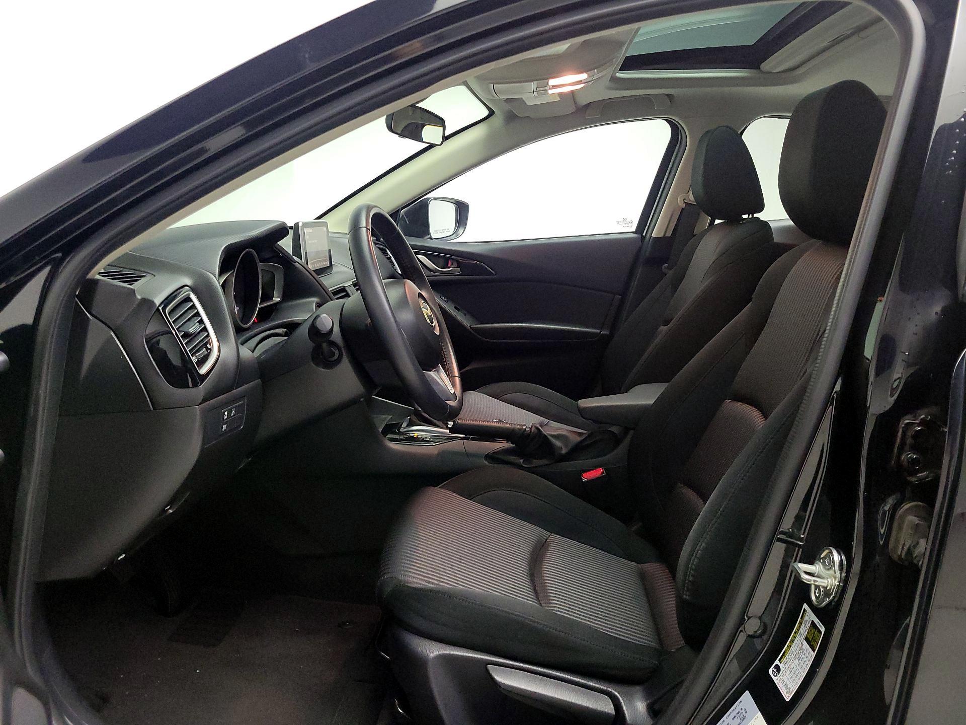 Thumbnail: 2016 Mazda Mazda3 - 11