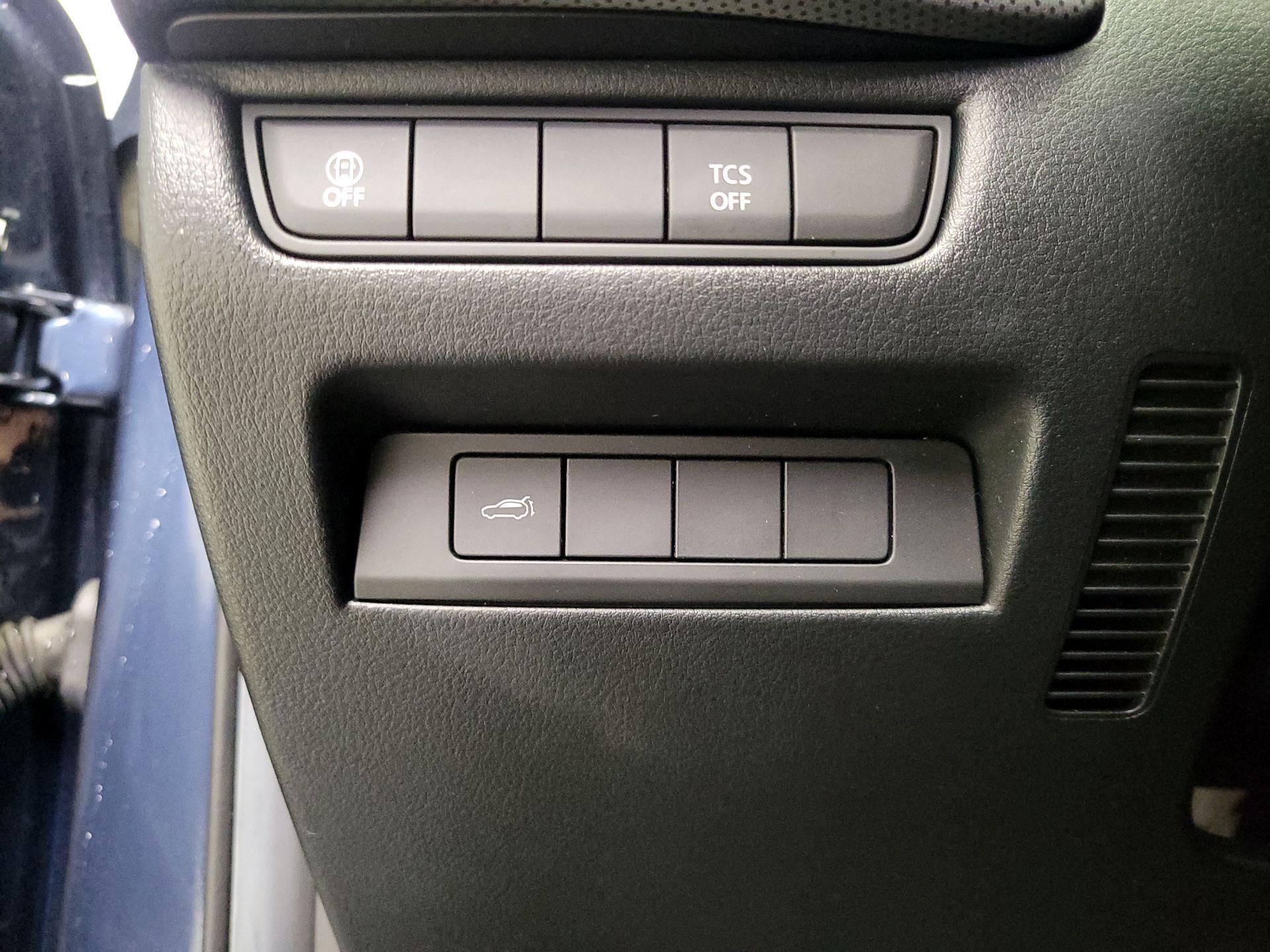 Thumbnail: 2024 Mazda CX-50 - 13