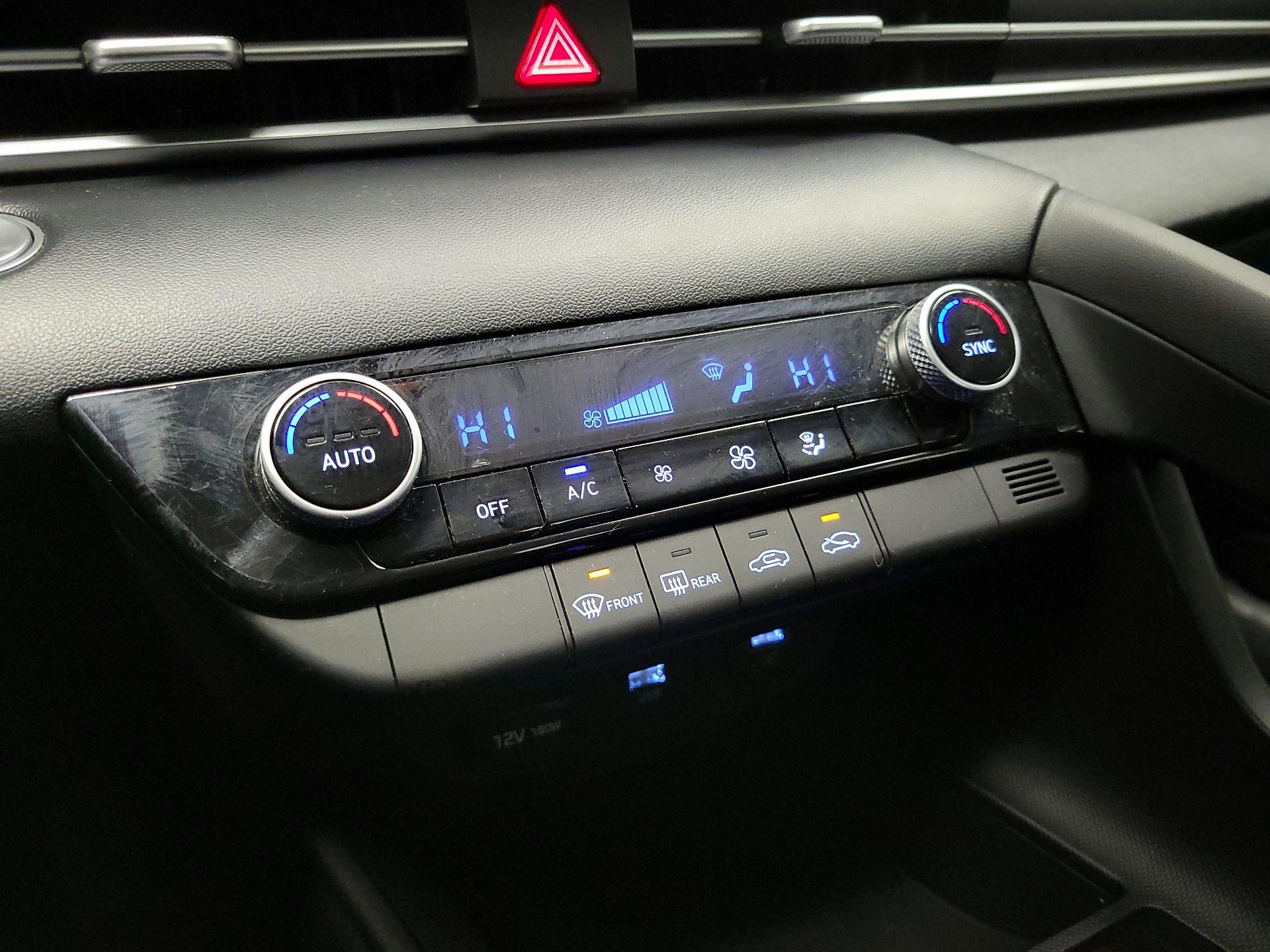 Thumbnail: 2023 Hyundai Elantra - 16