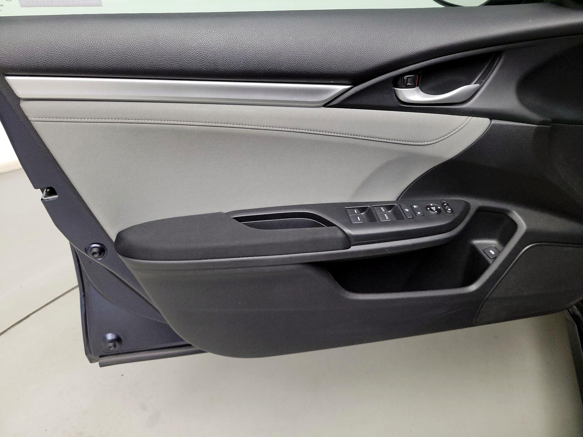 Thumbnail: 2020 Honda Civic - 12