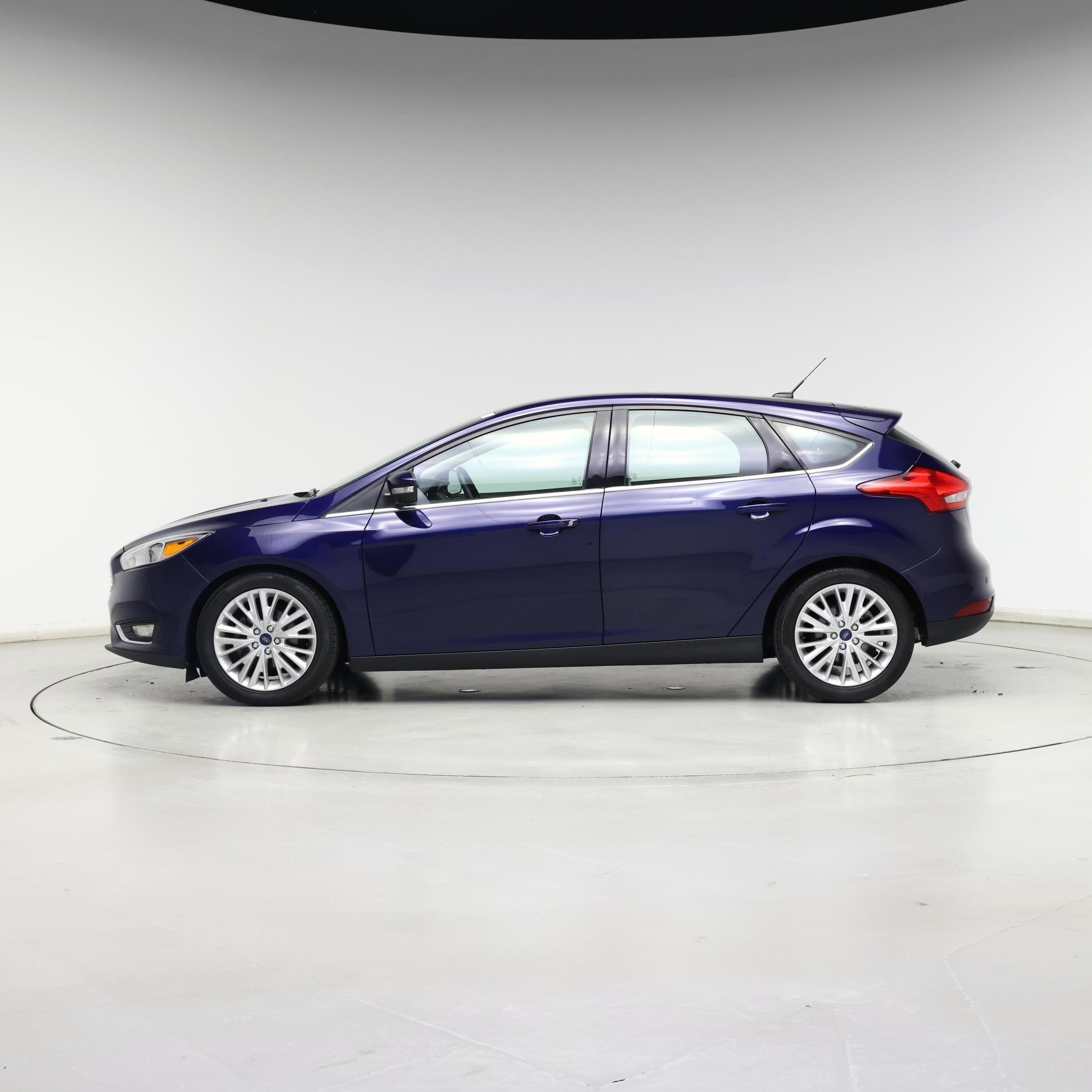 Thumbnail: 2016 Ford Focus - 3