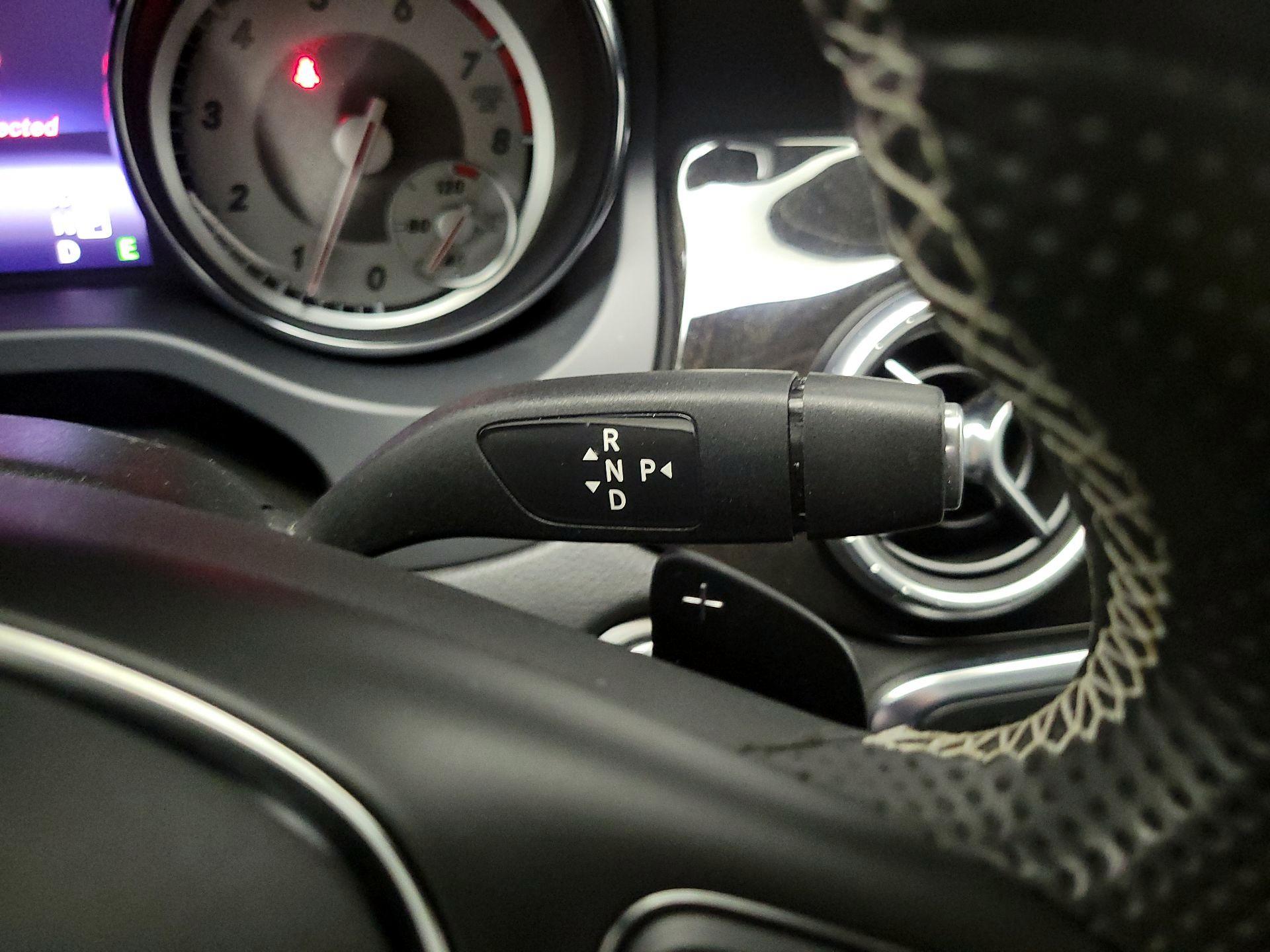 Thumbnail: 2015 Mercedes-Benz CLA - 18