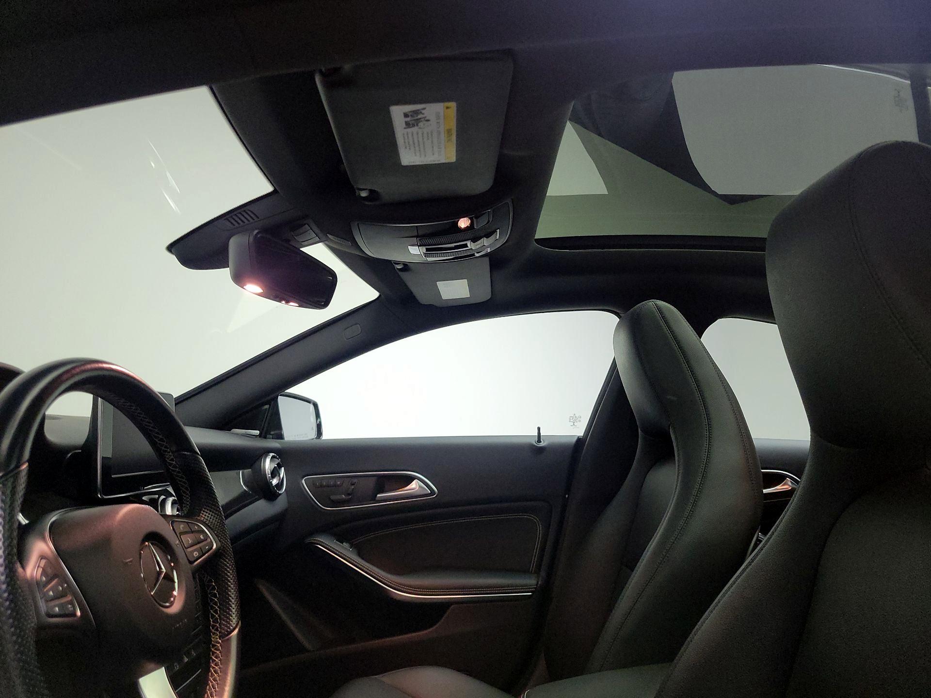 Thumbnail: 2015 Mercedes-Benz CLA - 20