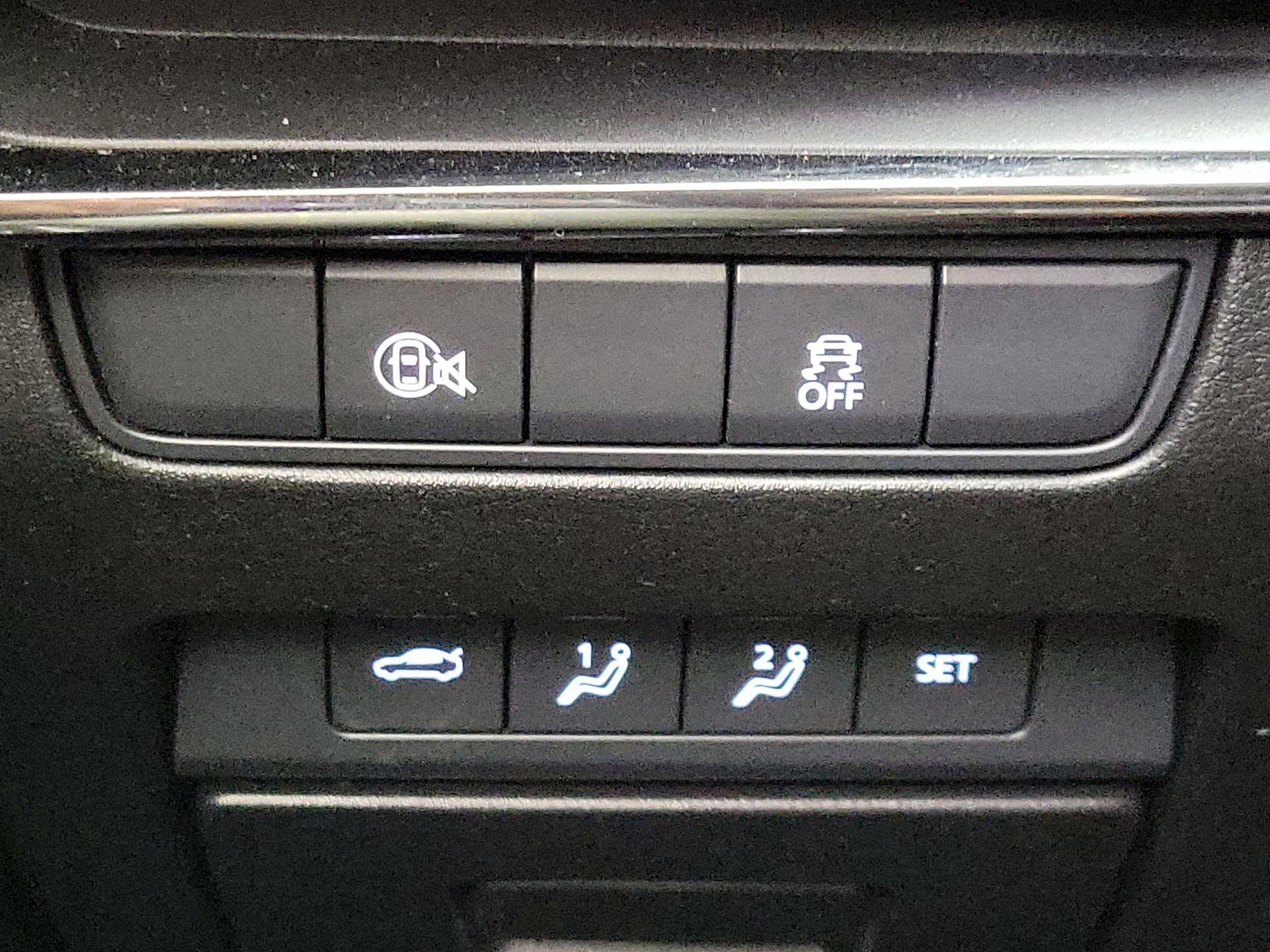 Thumbnail: 2024 Mazda Mazda3 - 13