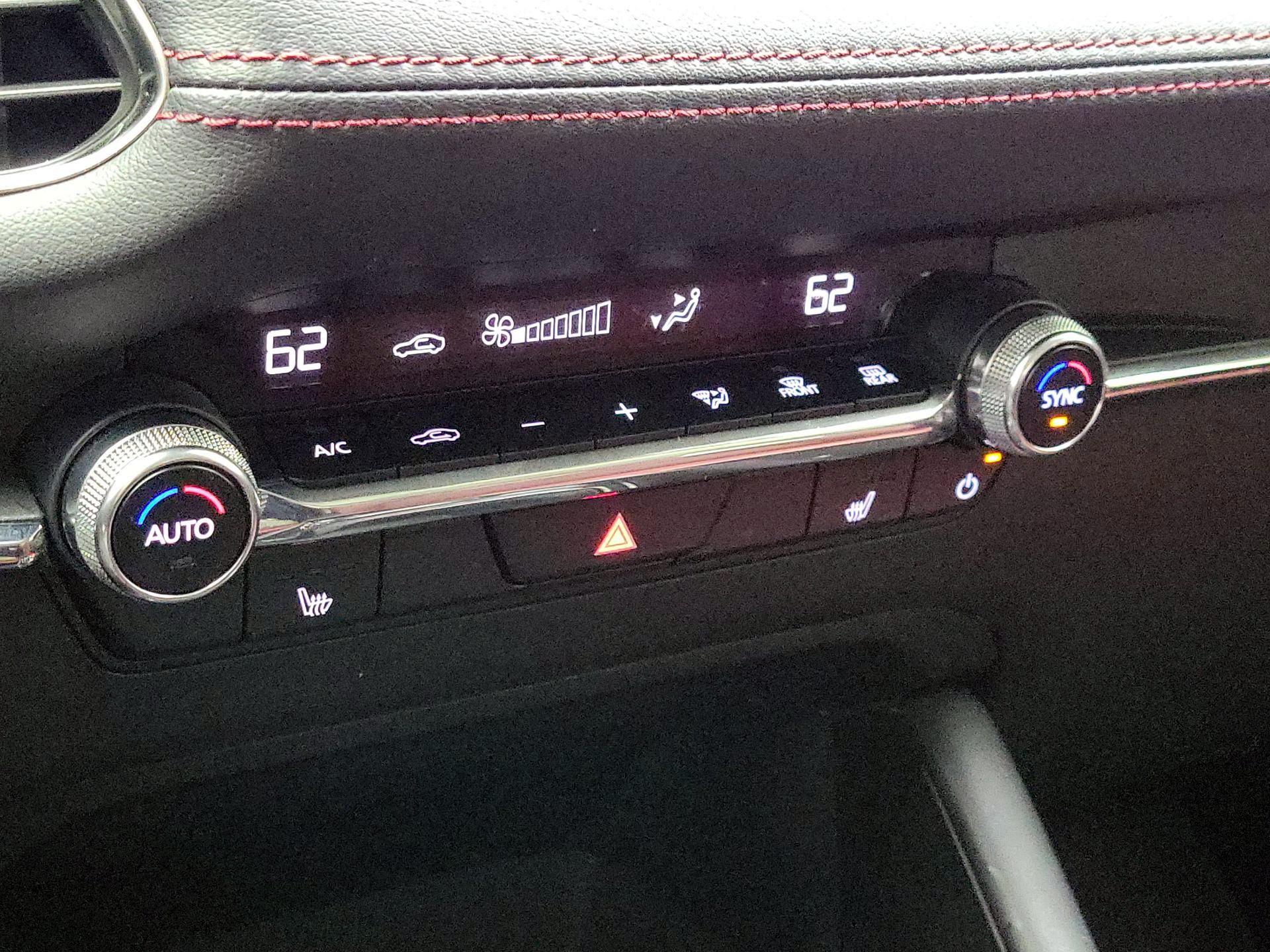 Thumbnail: 2024 Mazda Mazda3 - 16