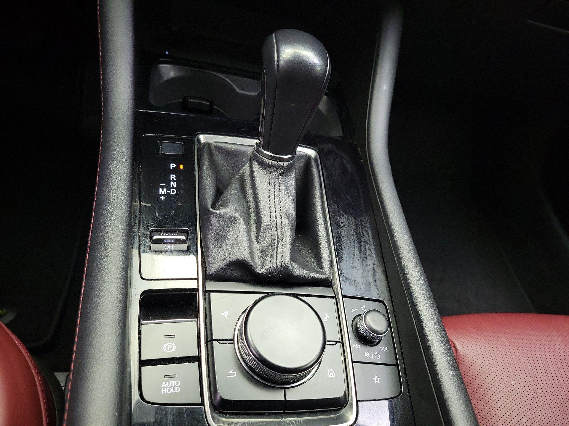 Thumbnail: 2024 Mazda Mazda3 - 17