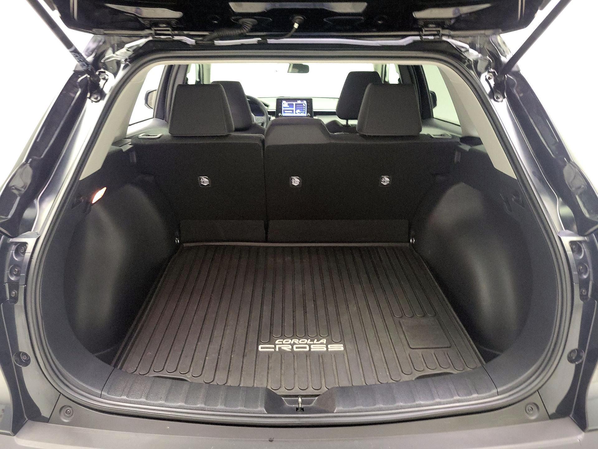 Thumbnail: 2022 Toyota Corolla Cross - 20