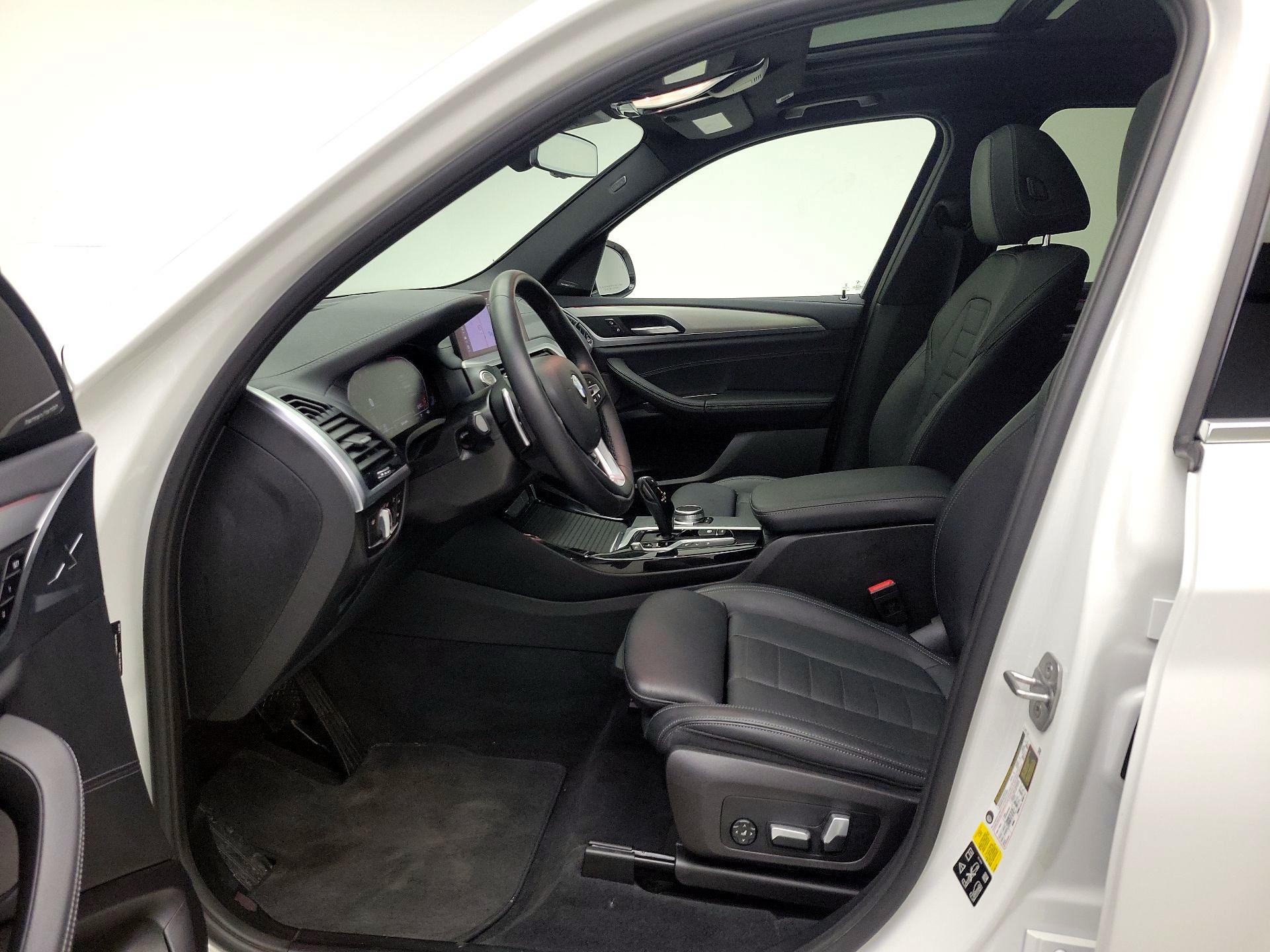 Thumbnail: 2020 BMW X3 - 11