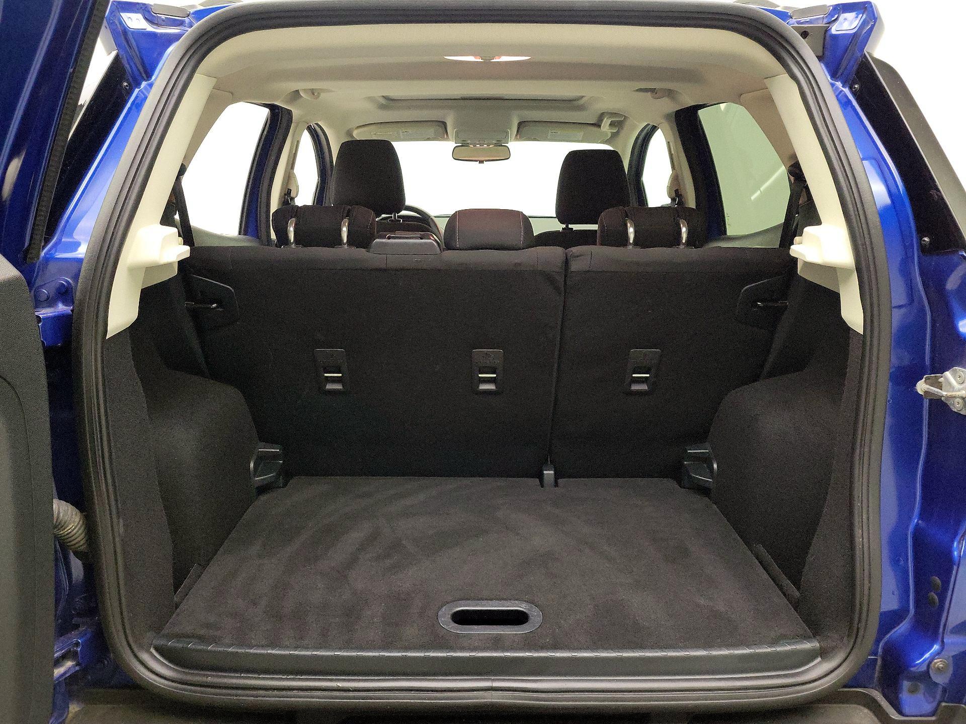 Thumbnail: 2020 Ford EcoSport - 20