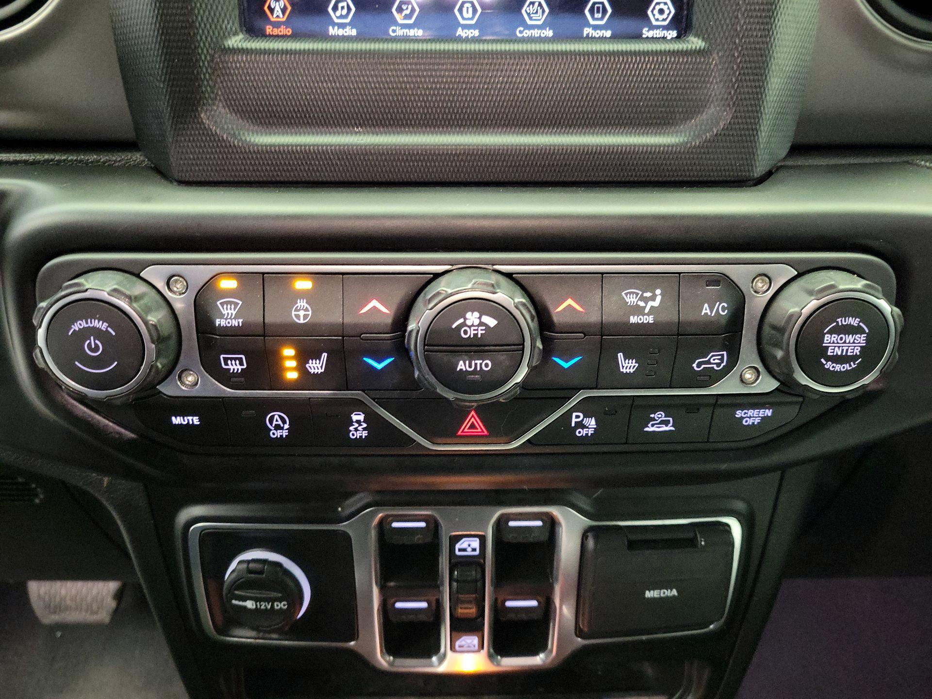 Thumbnail: 2023 Jeep Wrangler - 15