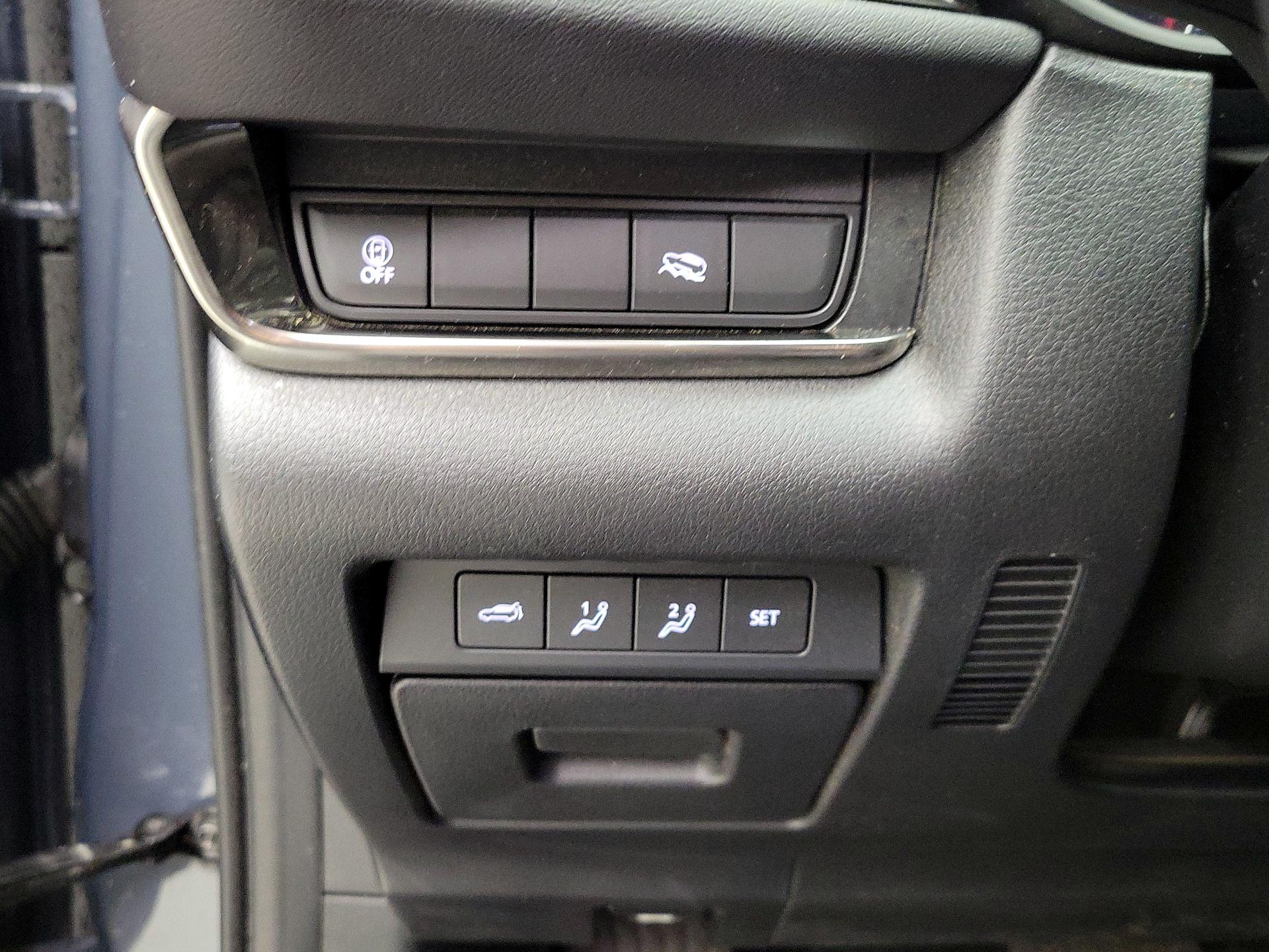 Thumbnail: 2023 Mazda CX-30 - 13