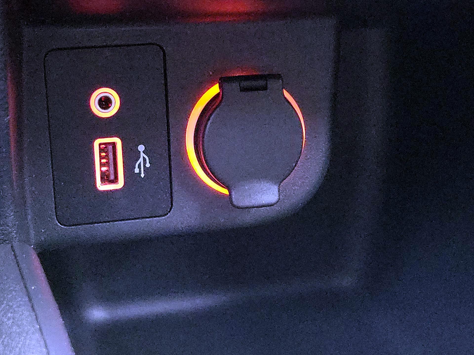 Thumbnail: 2020 Nissan Kicks - 18