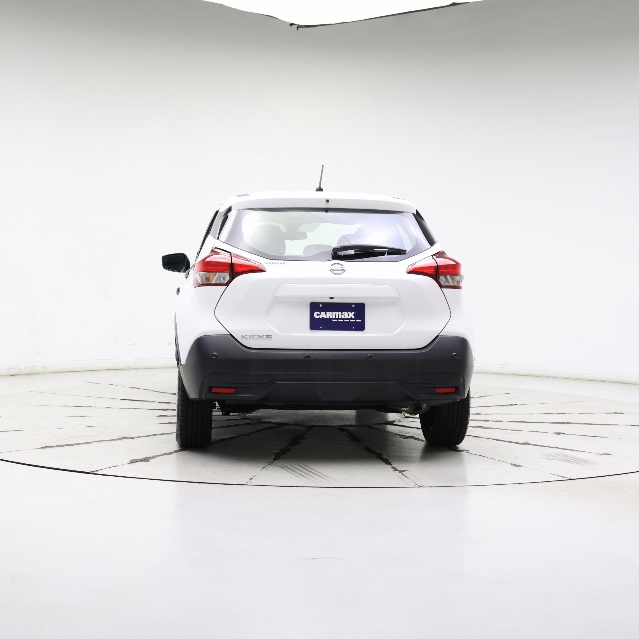 Thumbnail: 2020 Nissan Kicks - 6