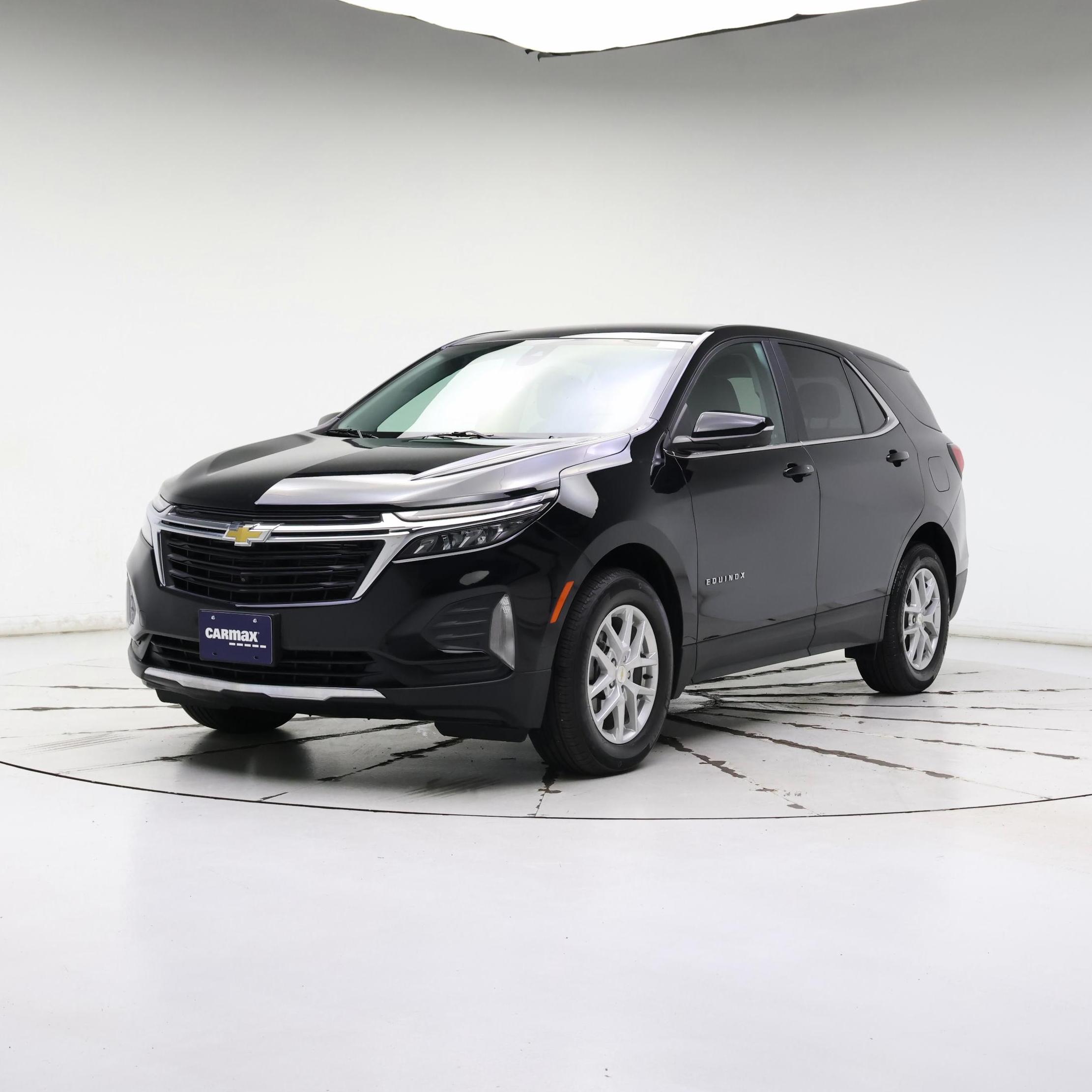 Thumbnail: 2022 Chevrolet Equinox - 4