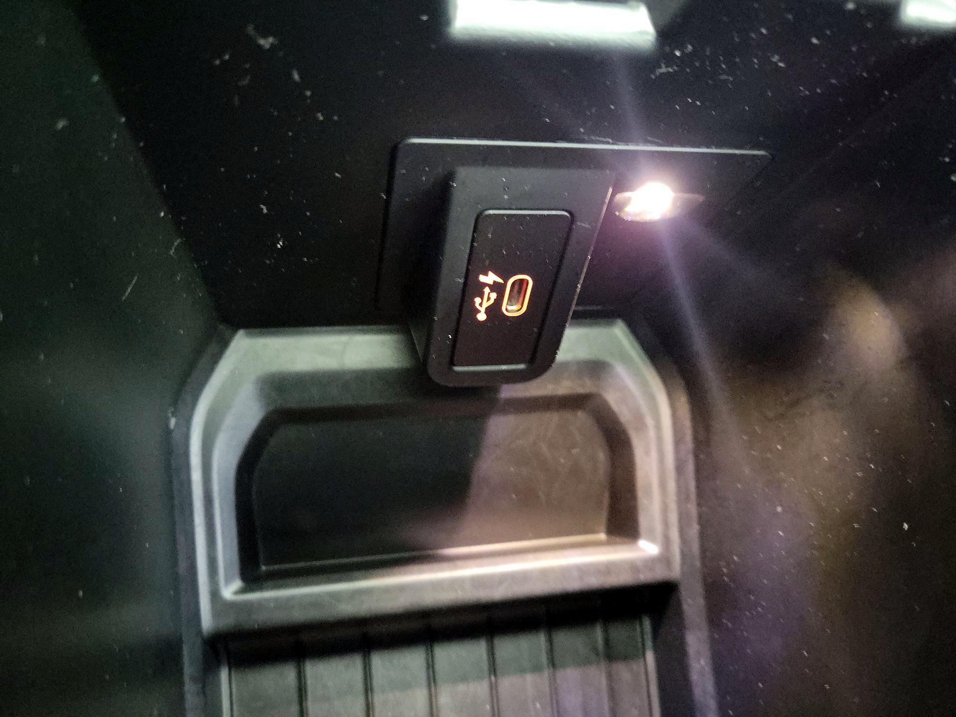 Thumbnail: 2020 BMW X3 - 18