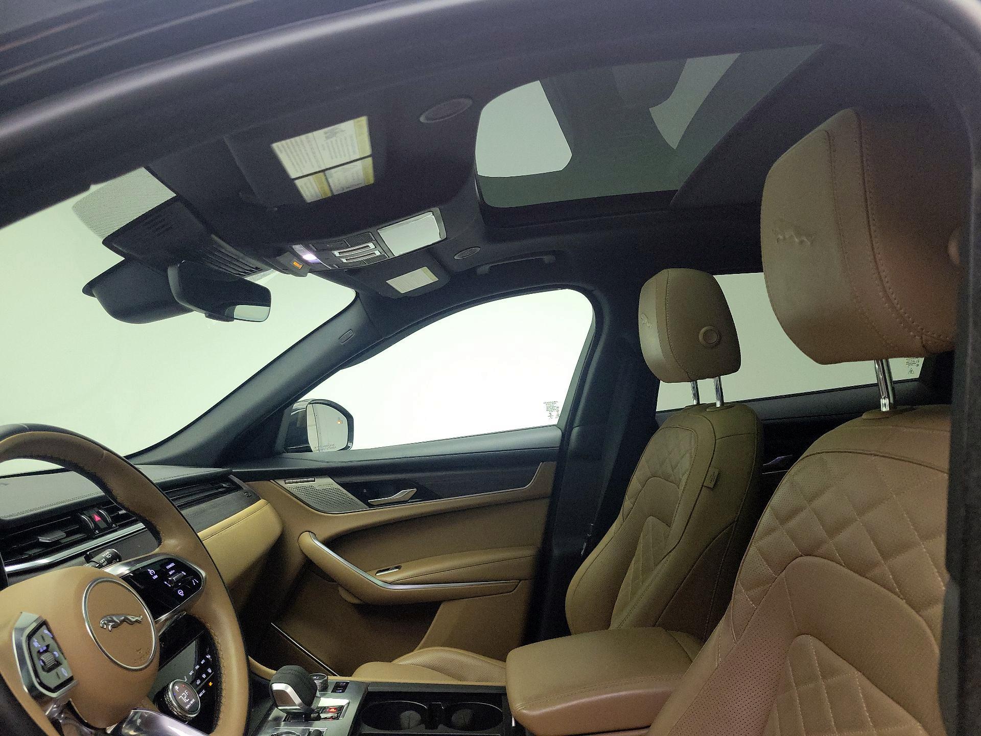 Thumbnail: 2023 Jaguar F-Pace - 20