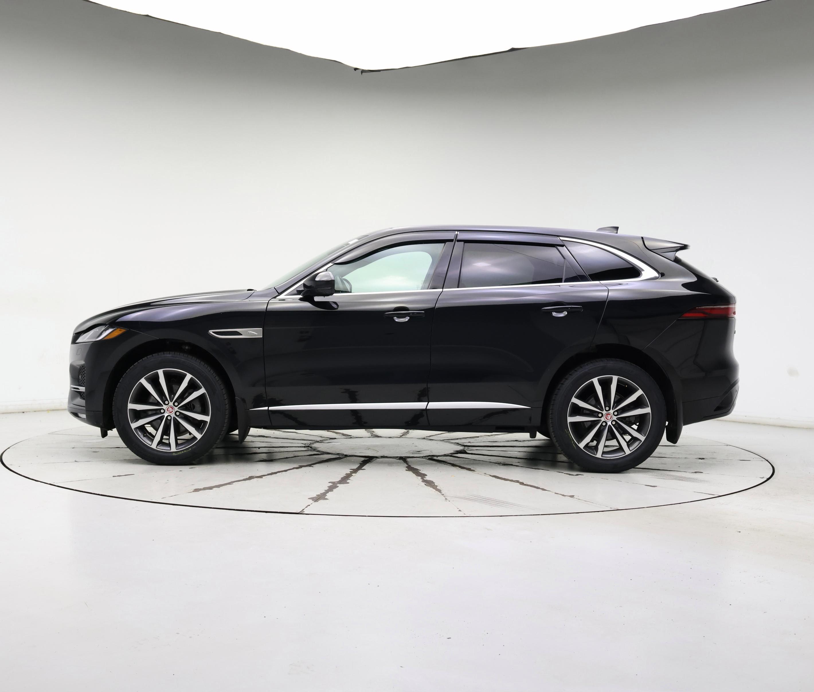 Thumbnail: 2023 Jaguar F-Pace - 3