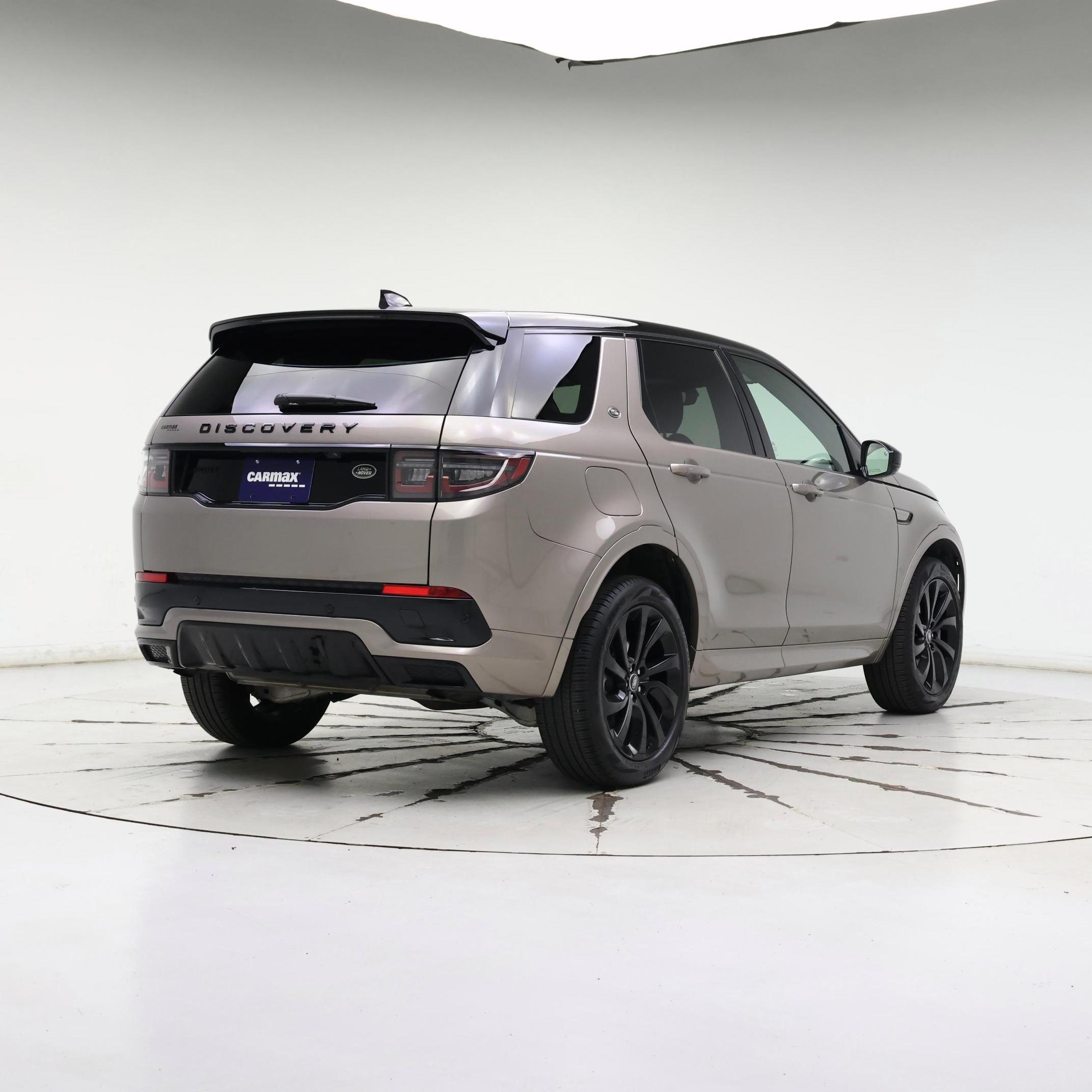 Thumbnail: 2023 Land Rover Discovery Sport - 8